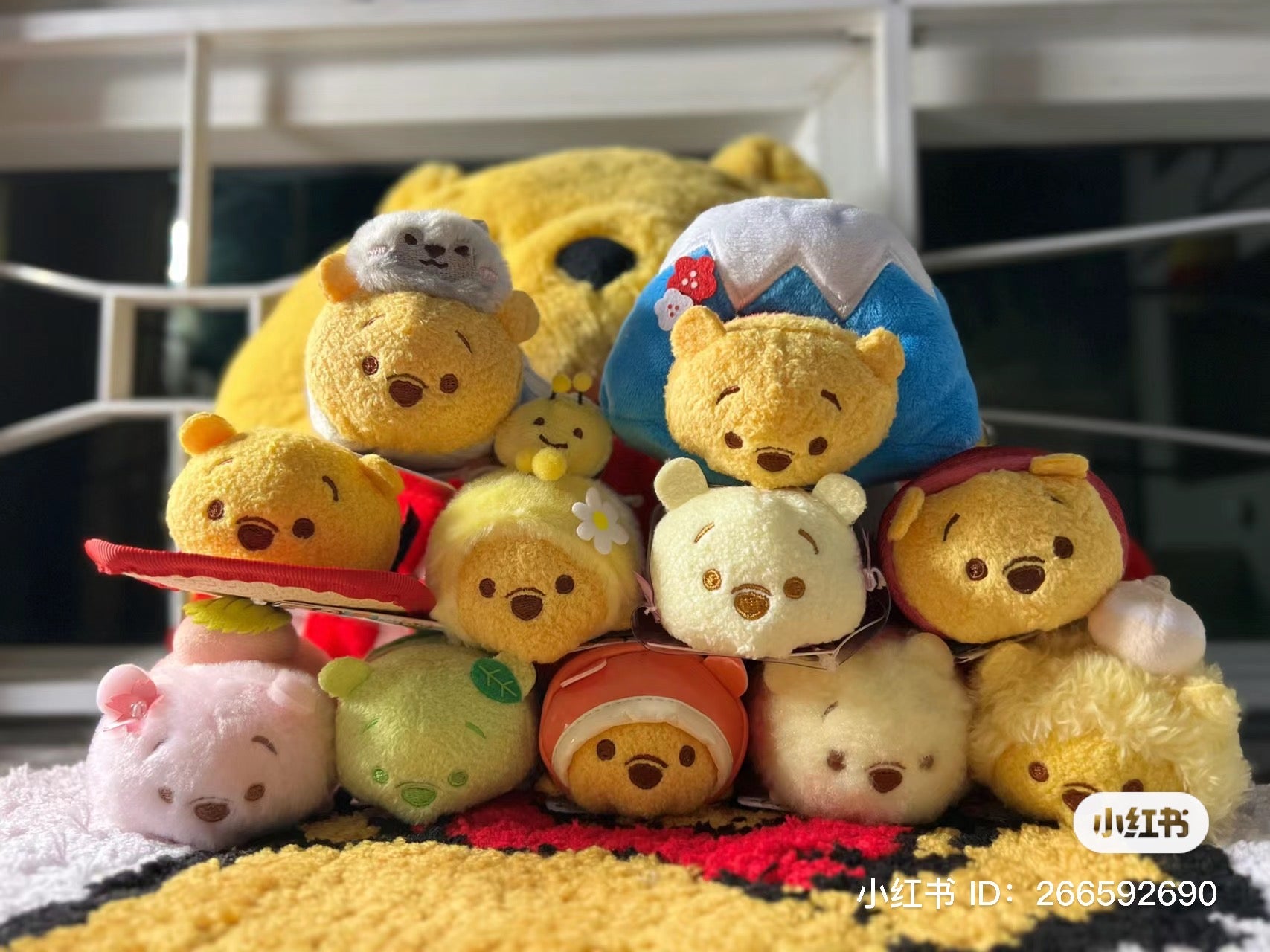 Disney迪士尼|噗噗Winnie the Pooh维尼富士山玩偶/公仔|约11*8.5cm