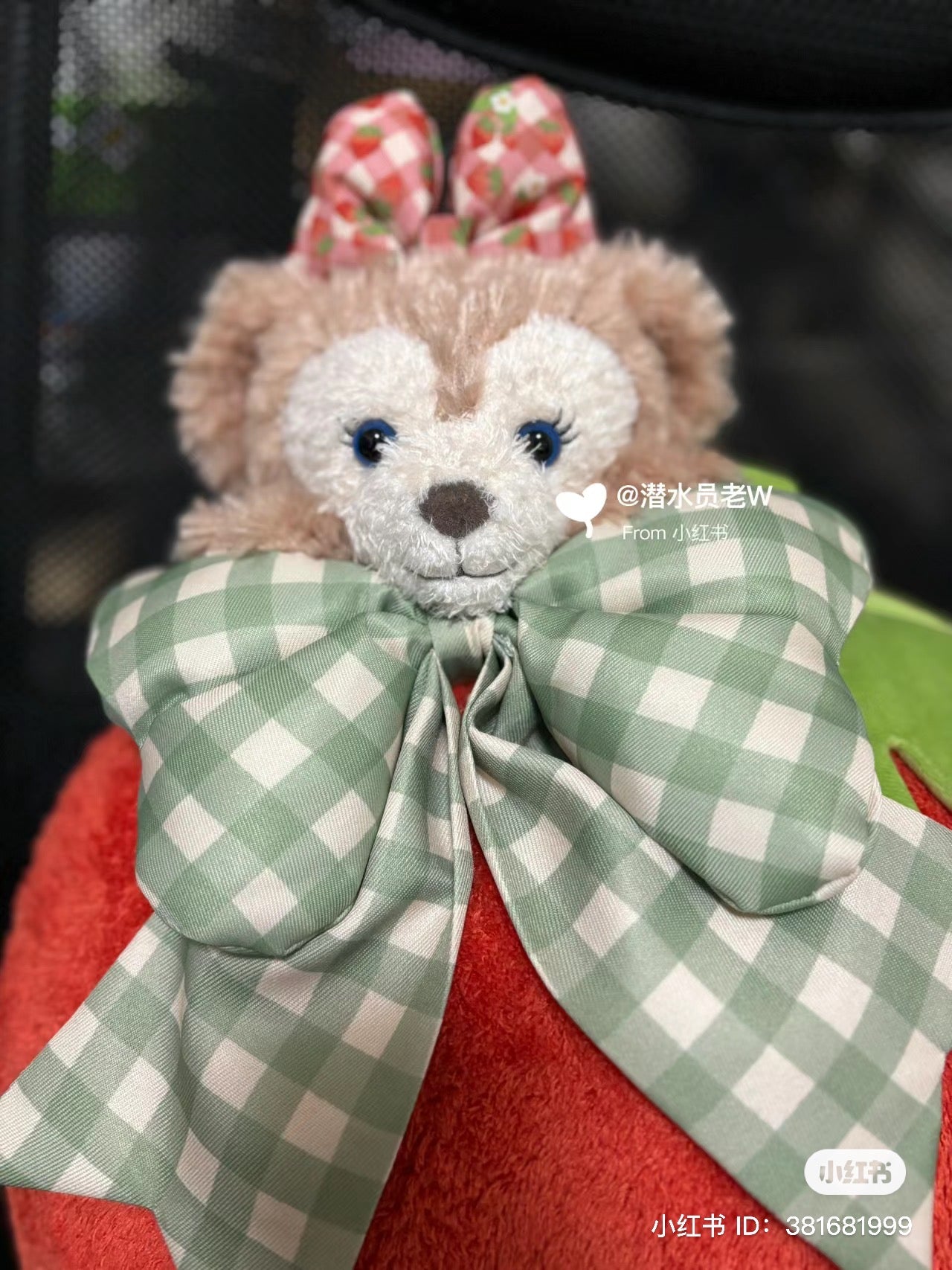 Disney迪士尼|草莓情人节限定雪莉玫草莓抱枕