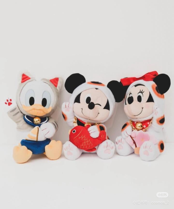 Disney|New Year Collection Plush Toy-Lucky Cat Figure新年招财猫系列坐姿毛绒玩偶/公仔/可脱帽|約H26 x W20 x D19 (cm)