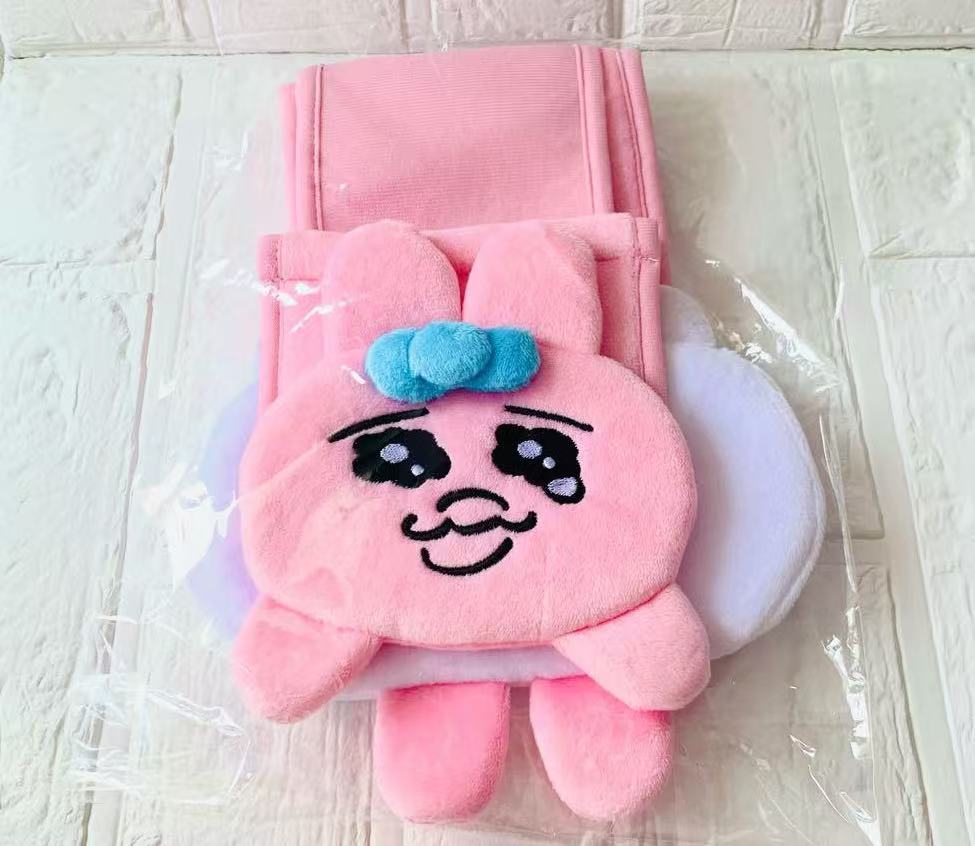 Opanchu usagi|Toilet paper cover|187 x 255 approx.