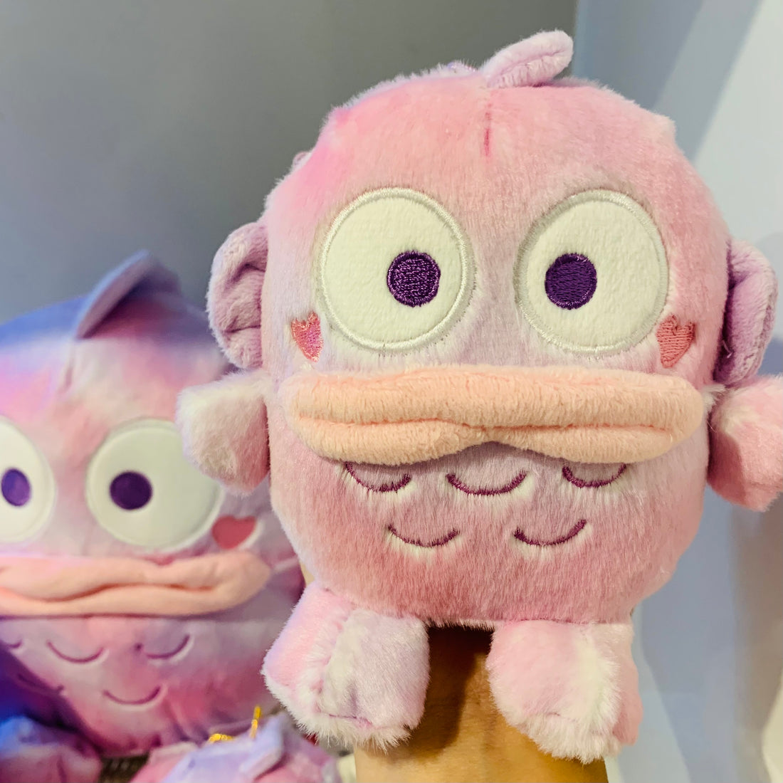 Sanrio|渐变粉丑鱼毛绒绒挂件|約H14×W14×D12cm