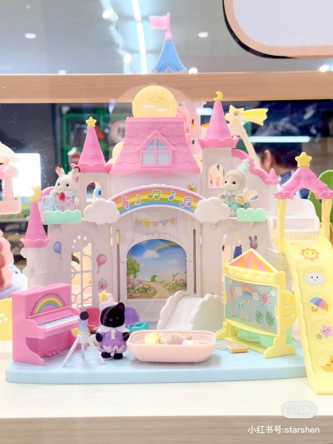 SylvanianFamilies|Sunny Castle Nursery+Flora Rabbit-5743