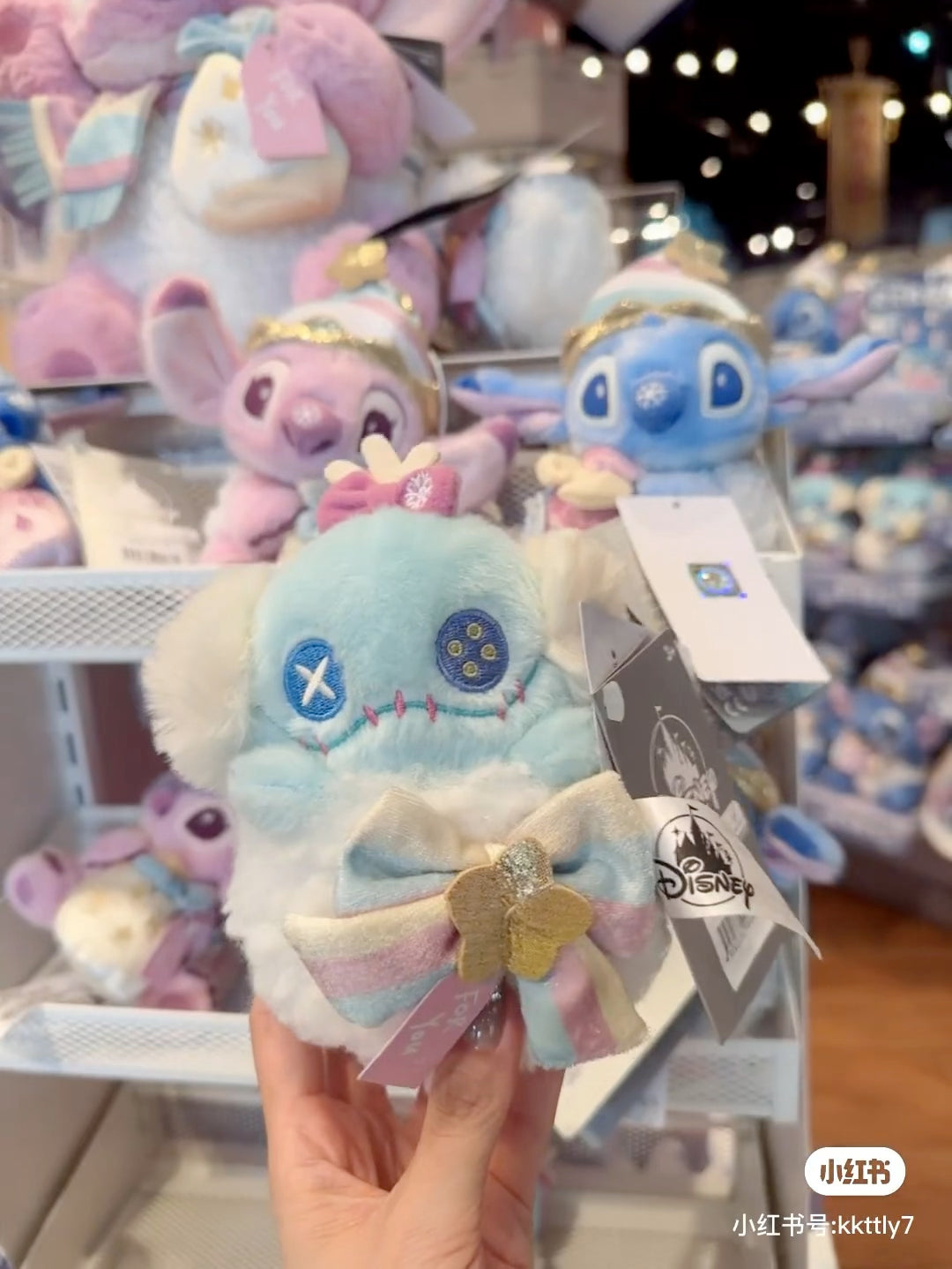 Disney SH|冬日限定Stitch史迪奇雪人系列抱礼物袋毛绒玩偶挂件/包挂