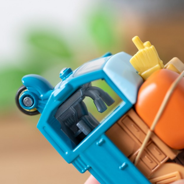 Tomica|Dream Tomica Ghibli 07 My Neighbor Totoro Three-wheeler Vehicle 多美卡 × 吉卜力宫崎骏《龙猫》搬家三轮车模型玩具/摆件|约W50×H30×D66 mm