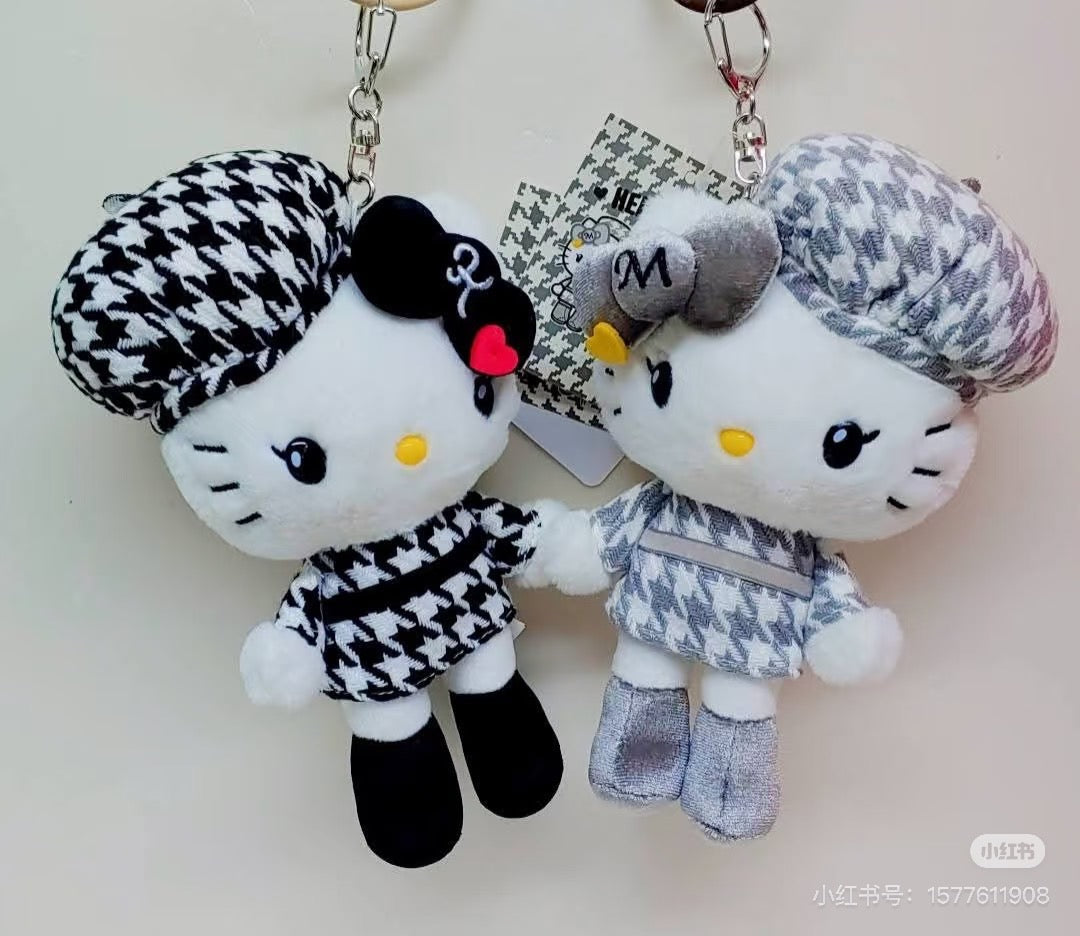 Hello Kitty|Monochrome Girly Twin Coordinate Mascot Holder /Plush Keychain|11×7×18cm approx.