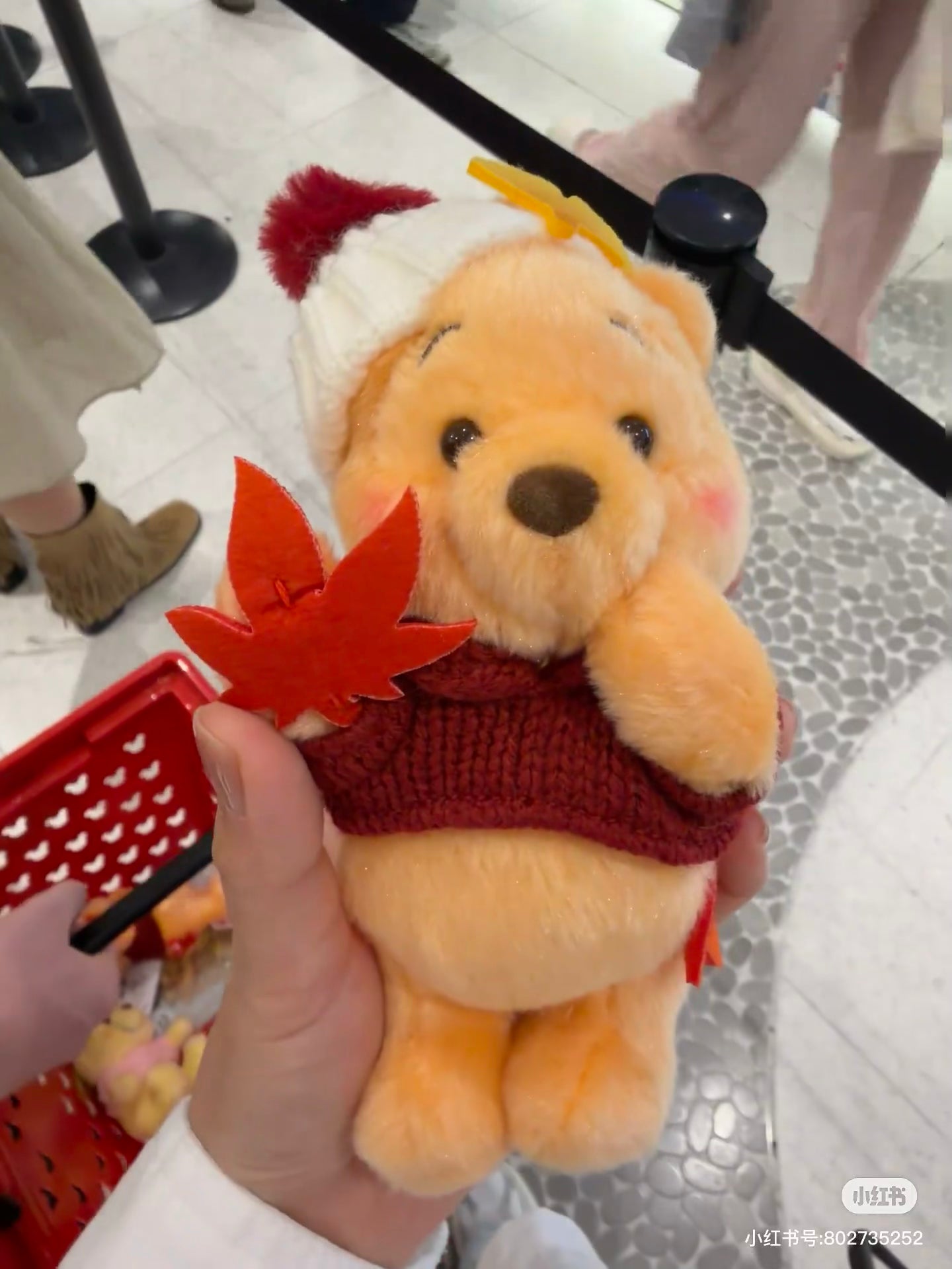 Disney|Momiji Winnie the Pooh Mascot Holder /Plush Keychain|17.5×9.5×8.5(cm) approx.