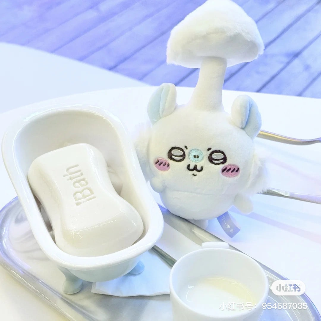 Chiikawa 吉伊卡哇|小蘑菇寄生飞鼠挂件|H175×W100×D75mm