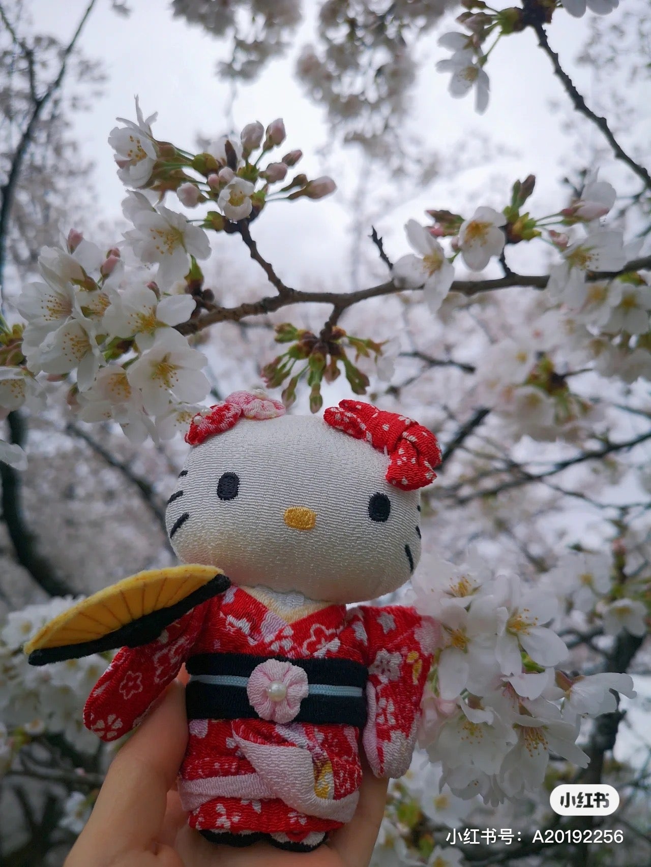 Hello kitty凯蒂猫|复古和服扇子挂件|约9×5×12cm