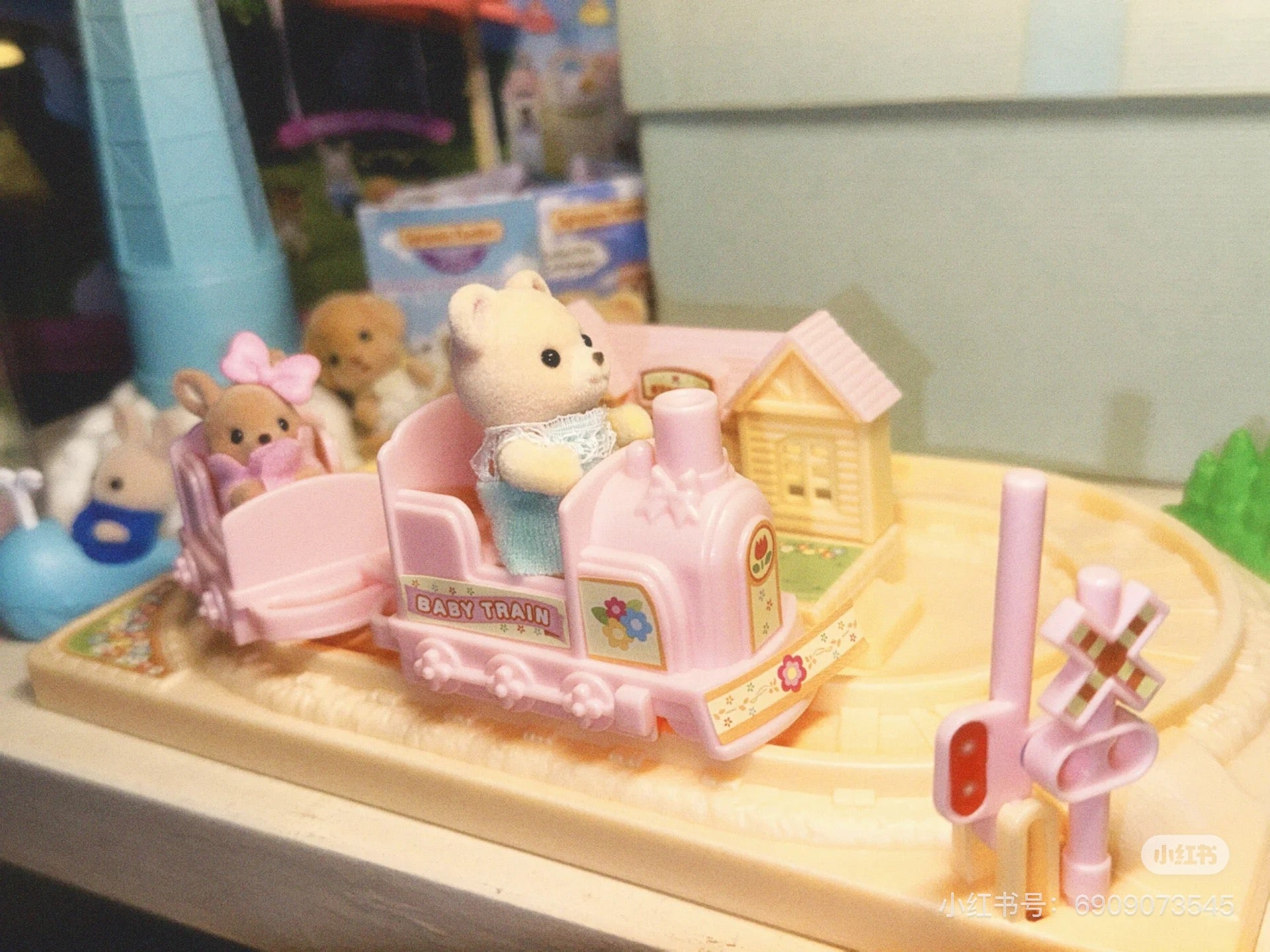 SylvanianFamilies森贝儿家族| Baby Choo-Choo Train快乐小火车+Bear Baby蜜熊宝宝套组/玩具/过家家5320