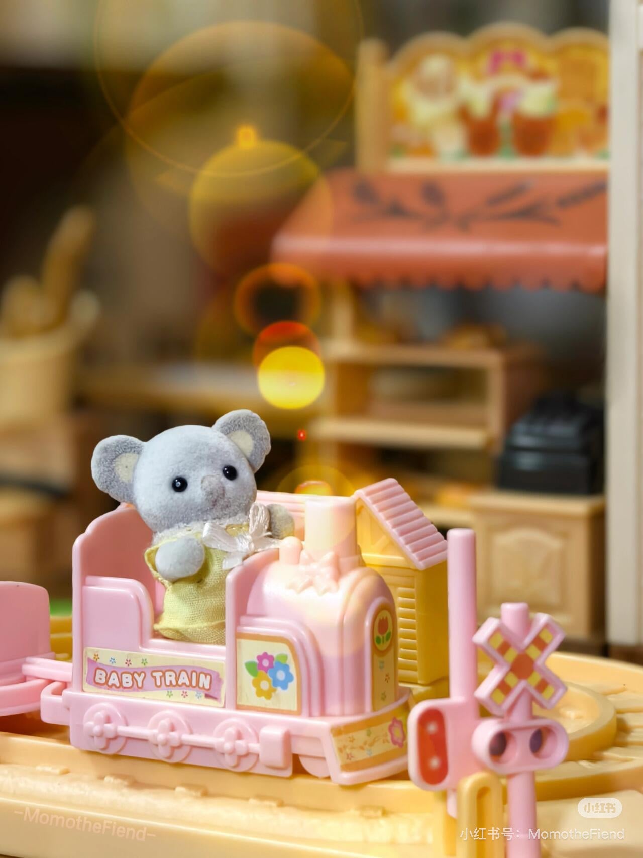 SylvanianFamilies森贝儿家族| Baby Choo-Choo Train快乐小火车+Bear Baby蜜熊宝宝套组/玩具/过家家5320