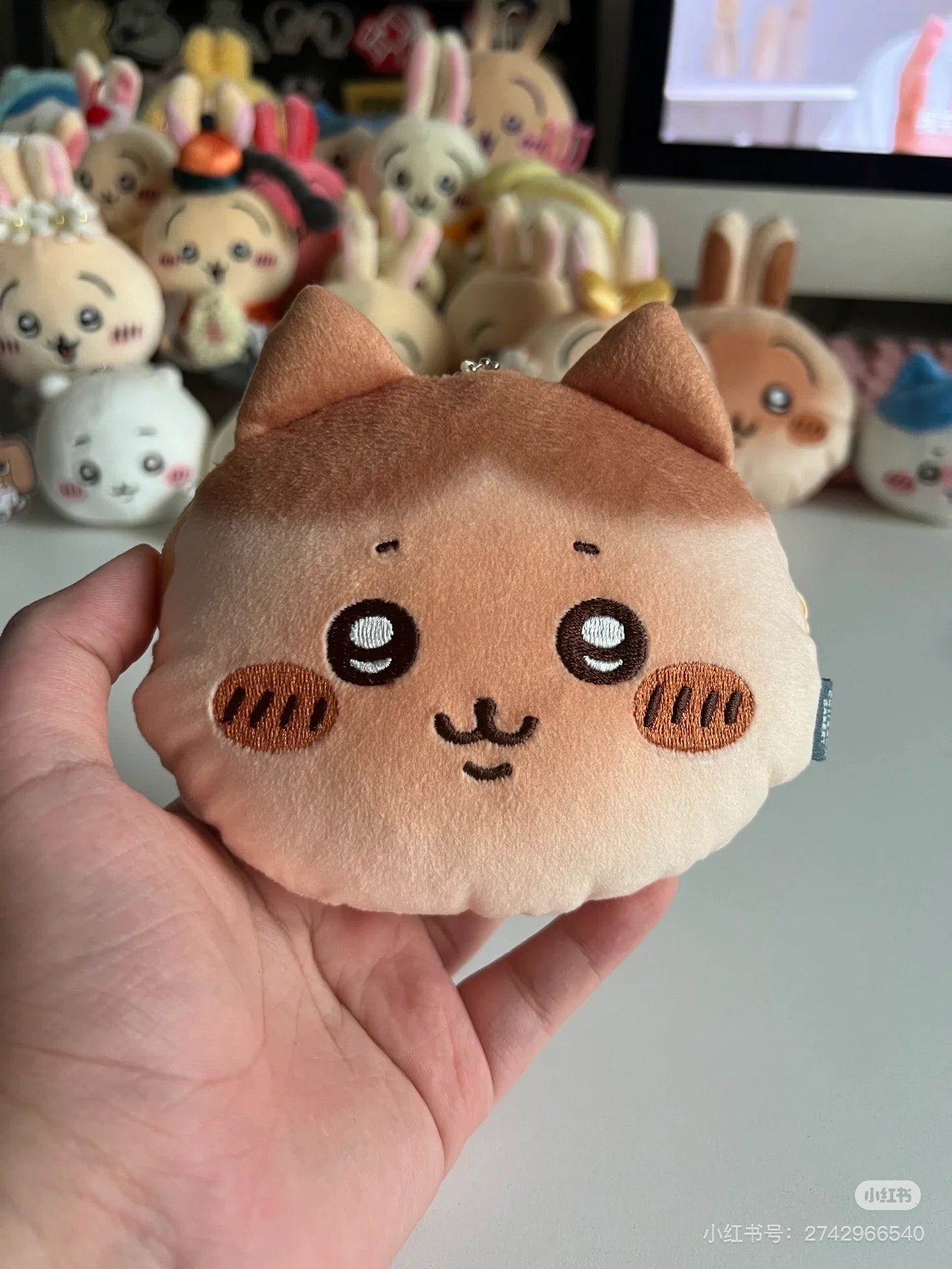 Chiikawa 吉伊卡哇|Face-shiped Mini Pouch / Chiikawa Bakery Bread-like面包店系列软乎乎脸型可爱角色零钱包挂件/包挂/耳机保护收纳包|约H115×W130×D40mm