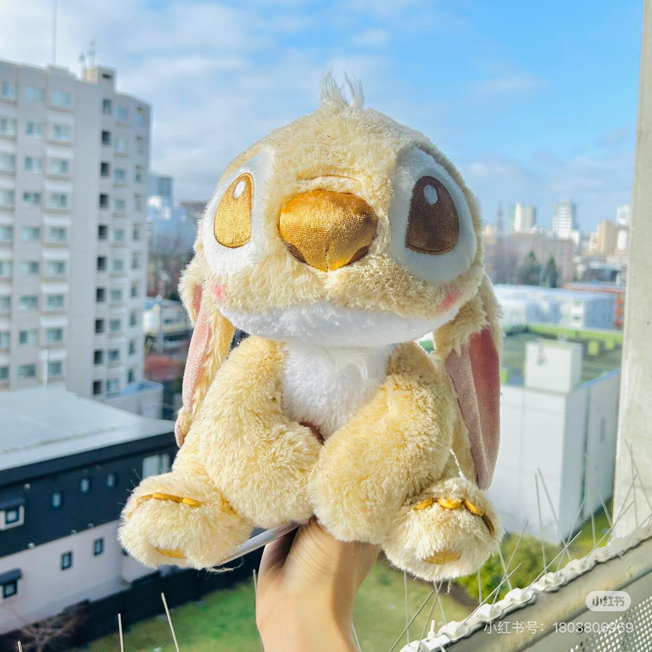 Disney迪士尼 |Winter Shiny Color Collectionx Stitch Plush Toy东迪2024冬日金色闪亮系列毛绒玩偶/公仔|约高さ29×幅25×奥行き21(cm)