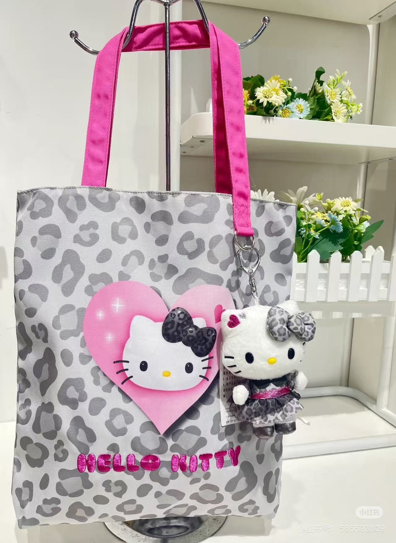 Sanrio|Monotone Animal Tote Bag|33.5×5×39cm approx.