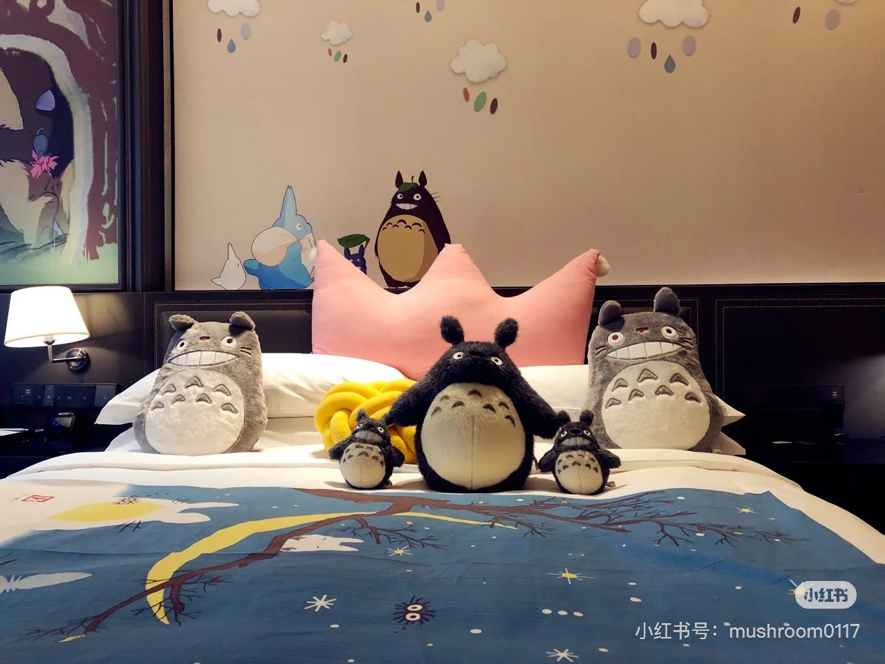 My neighbor totoro|Low Resilience Cushion Large Totoro 宫崎骏龙猫靠垫|约43 x 36 cm
