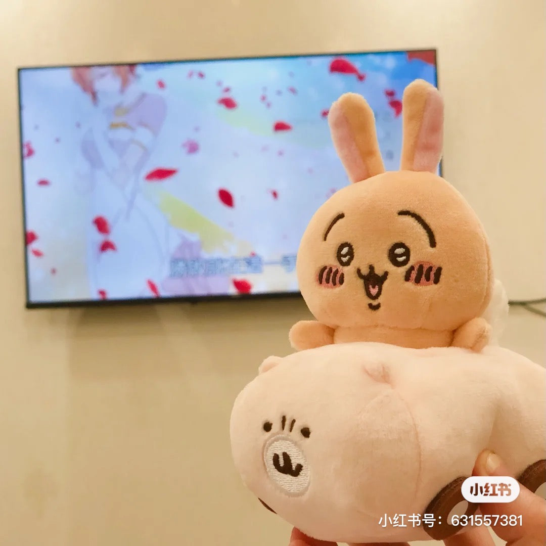 Chiikawa 吉伊卡哇|宝宝们开车玩偶/玩偶可以和汽车分开|约H110 x W90 x D100mm