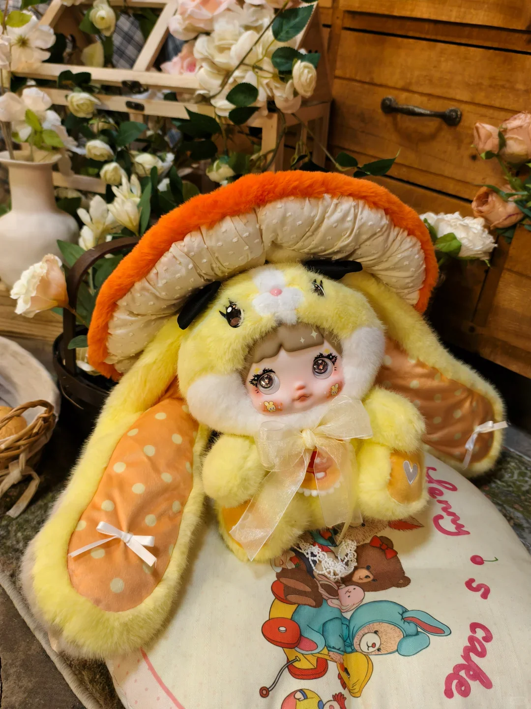 NOMMI Mushroom Hat 400% Big Doll Series vinyl Plush Blind Box