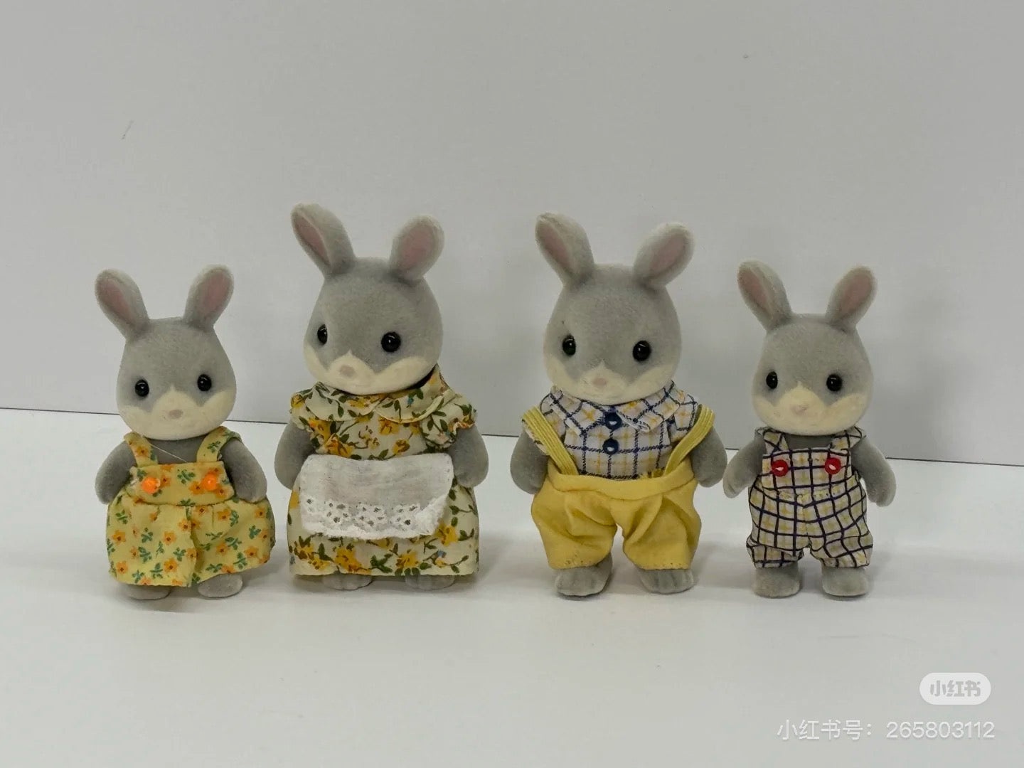 SylvanianFamilies|Cottontail Family Animal Rabbit Figure Doll Kids Playing Toy-4030