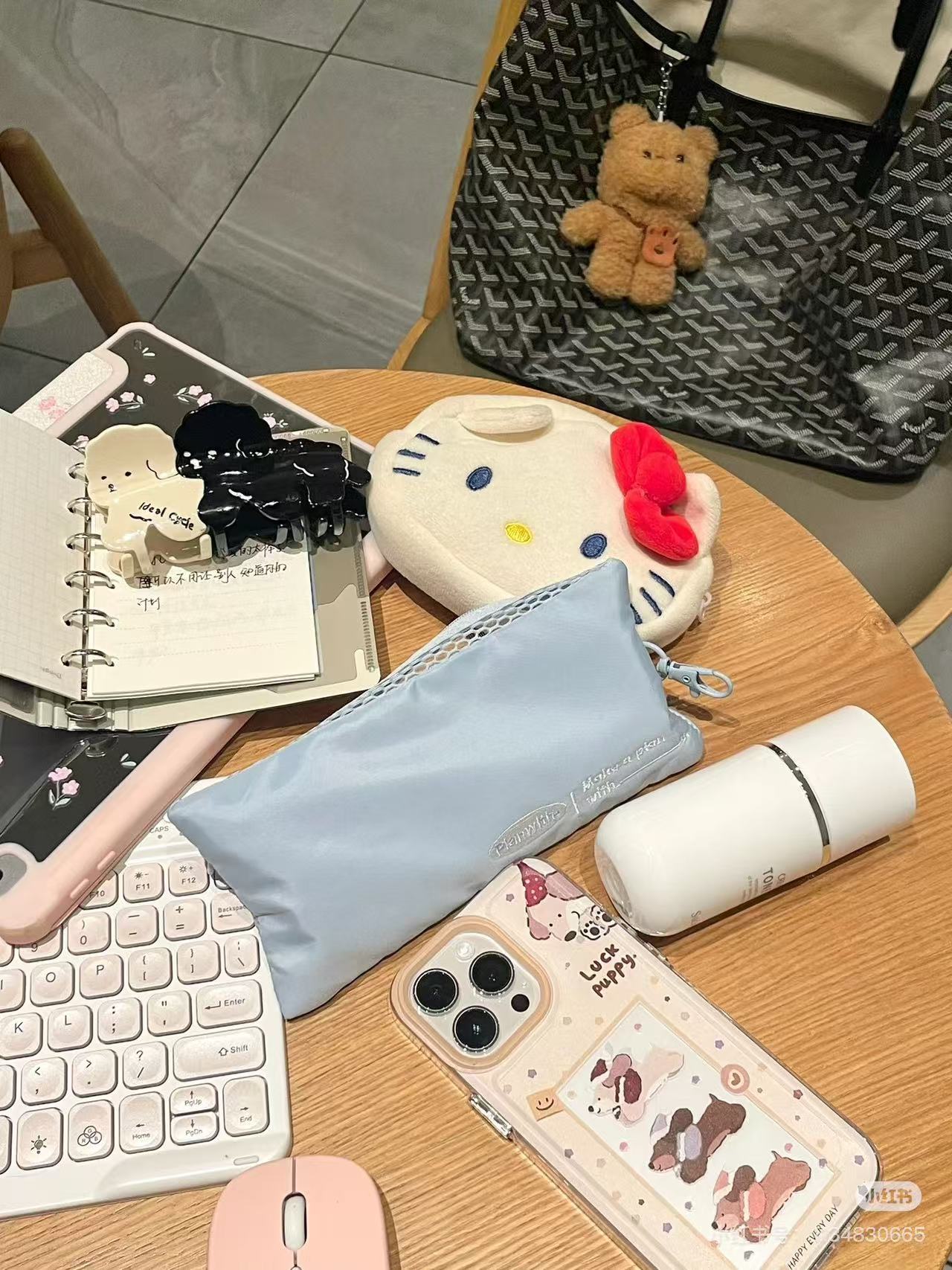 Sanrio|bleu bleuet Face Pouch|9x11.5x3cm approx.