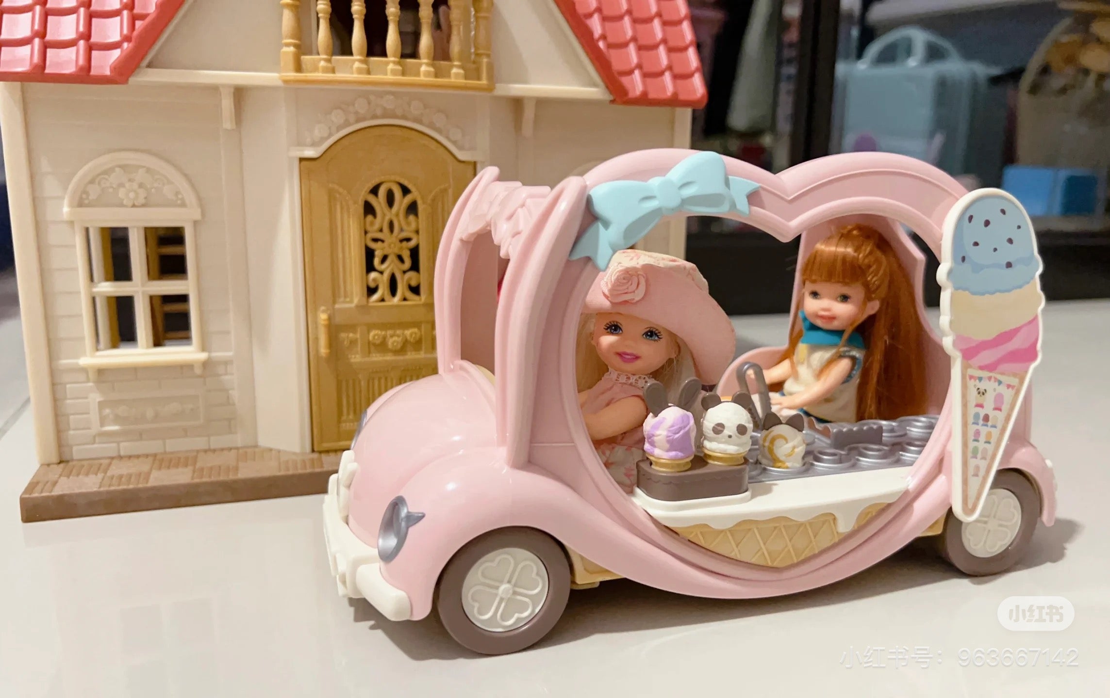 SylvanianFamilies森贝儿家族|Ice Cream Van- Dollhouse Playset冰淇淋车套装玩具/过家家5651