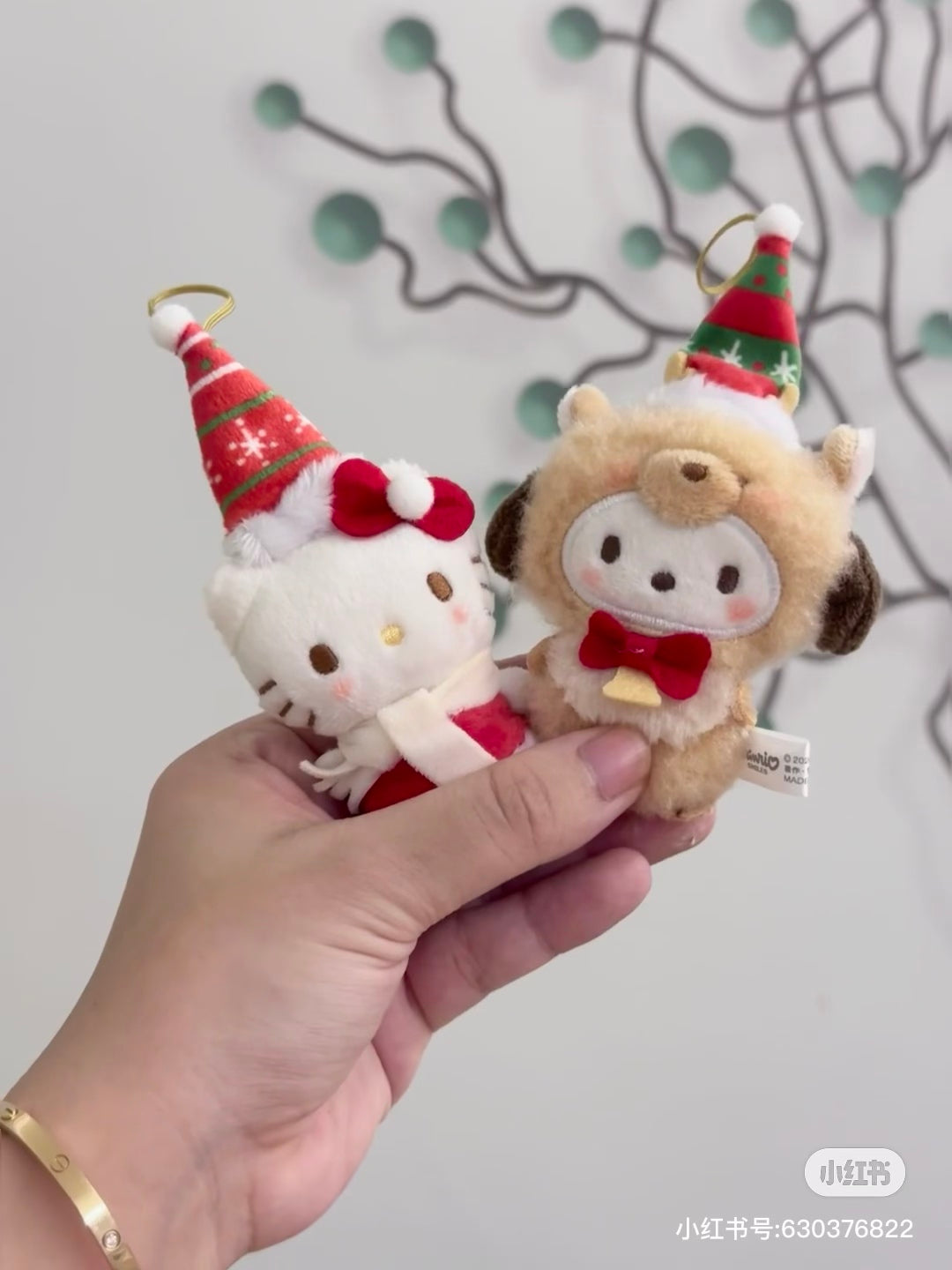 Sanrio三丽鸥|Secret Mascot Brooch - Christmas 2024 Blind Box圣诞限定毛绒玩偶挂件胸针盲盒/全8种|1枚入