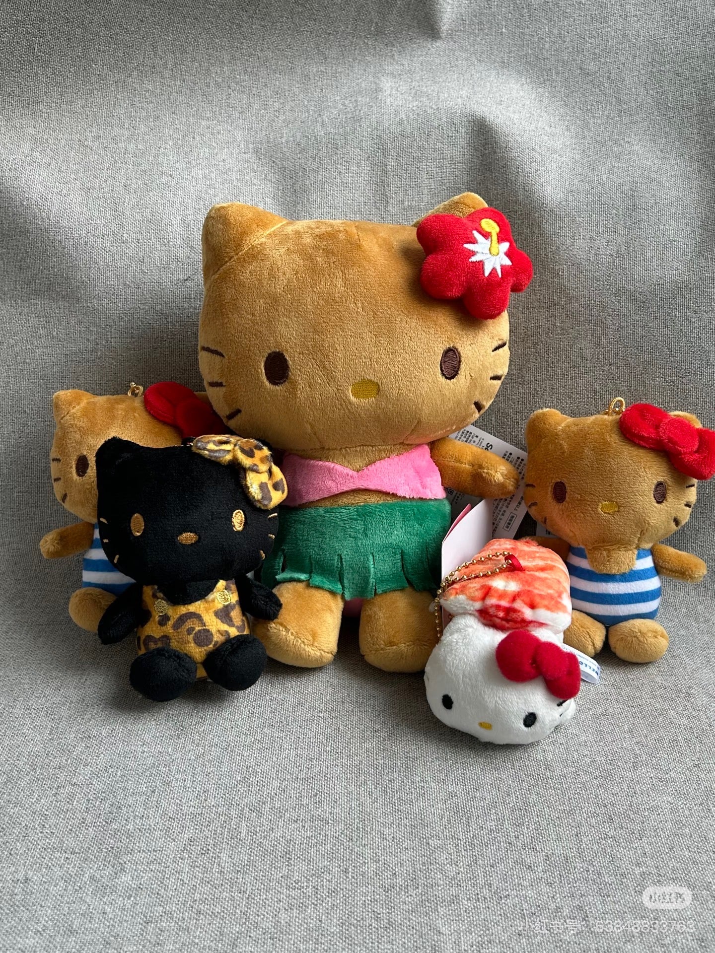 HelloKitty|Suntan Series Bikini Sitting Plush Dolls/Plush Toy|19cm x 14cm x 9.5cm approx.