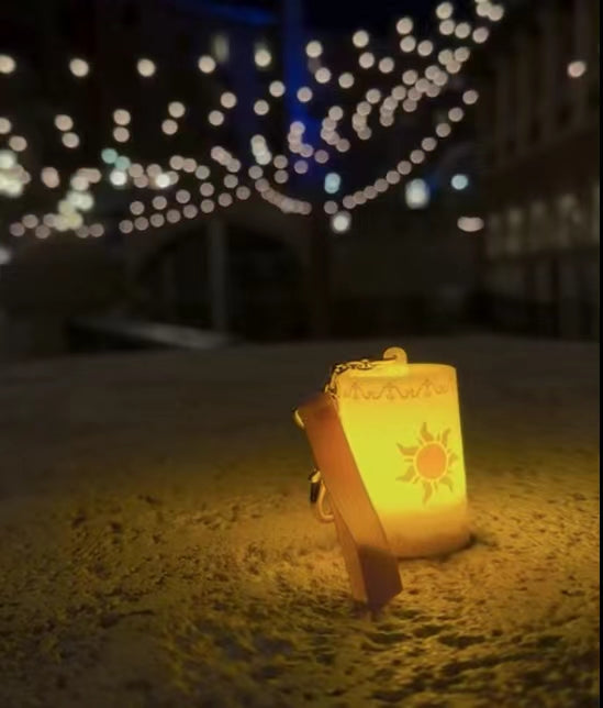 Disney|幻想之泉长发公主灯挂件/灯可以亮