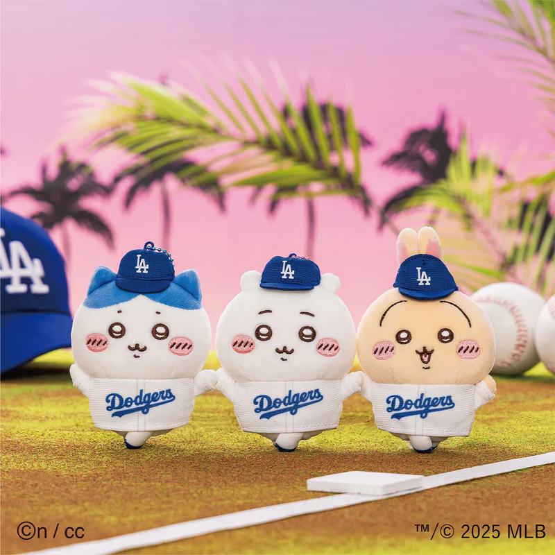 【limit 1】Chiikawa|Chiikawa X MLB Tokyo Series Dodgers Mascot Holder /Plush Keychain|H120×W93×D50mm approx.