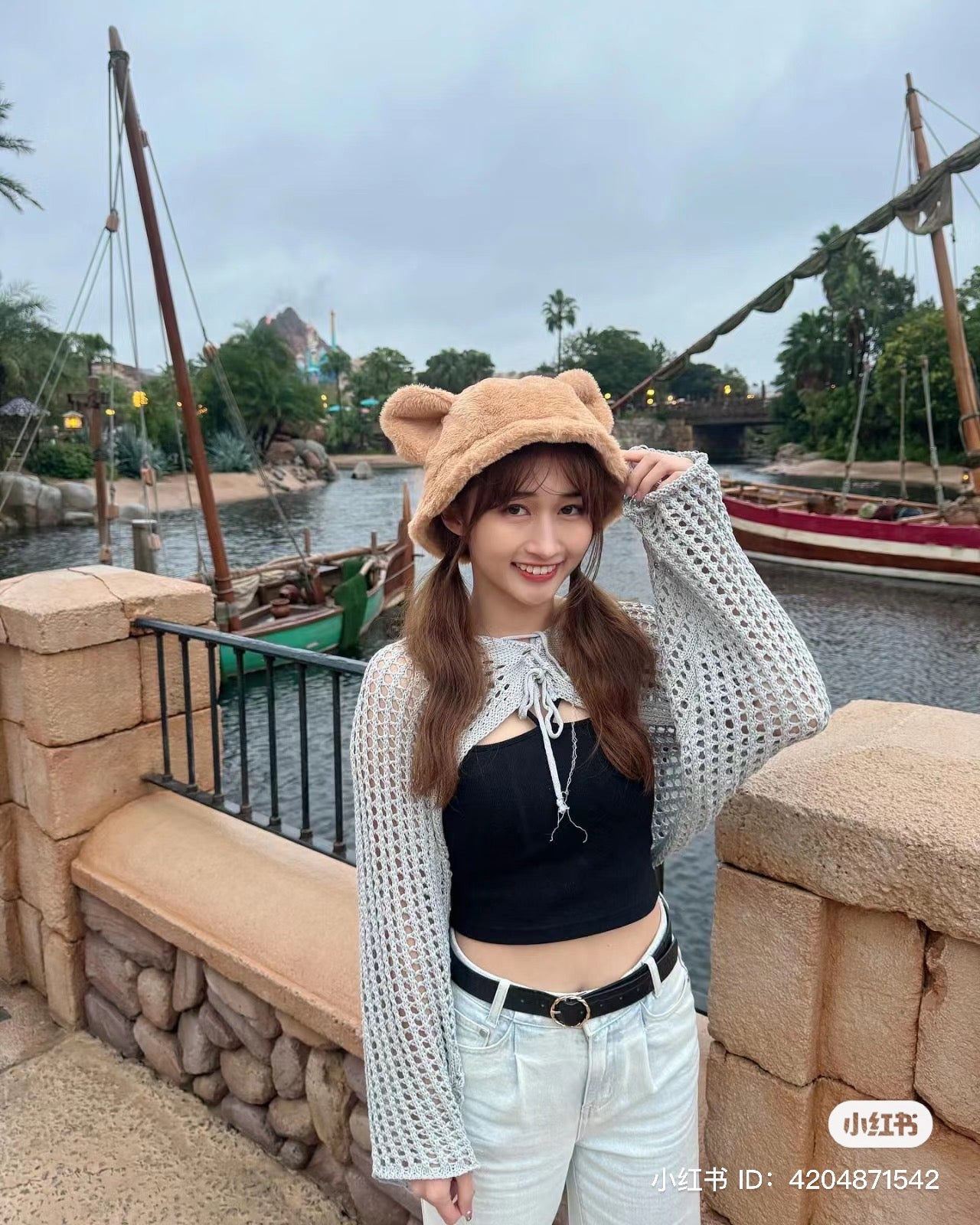 Disney|duffy达菲限定毛茸茸奶茶色耳朵渔夫帽/反面更可爱/还有小尾巴