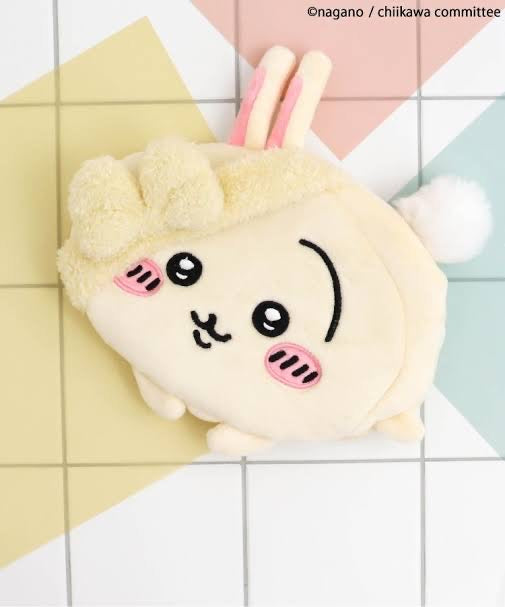 Chiikawa|毛茸茸收纳包/拉链是毛茸茸小尾巴/满印可爱内里|約H220×W200×D15mm