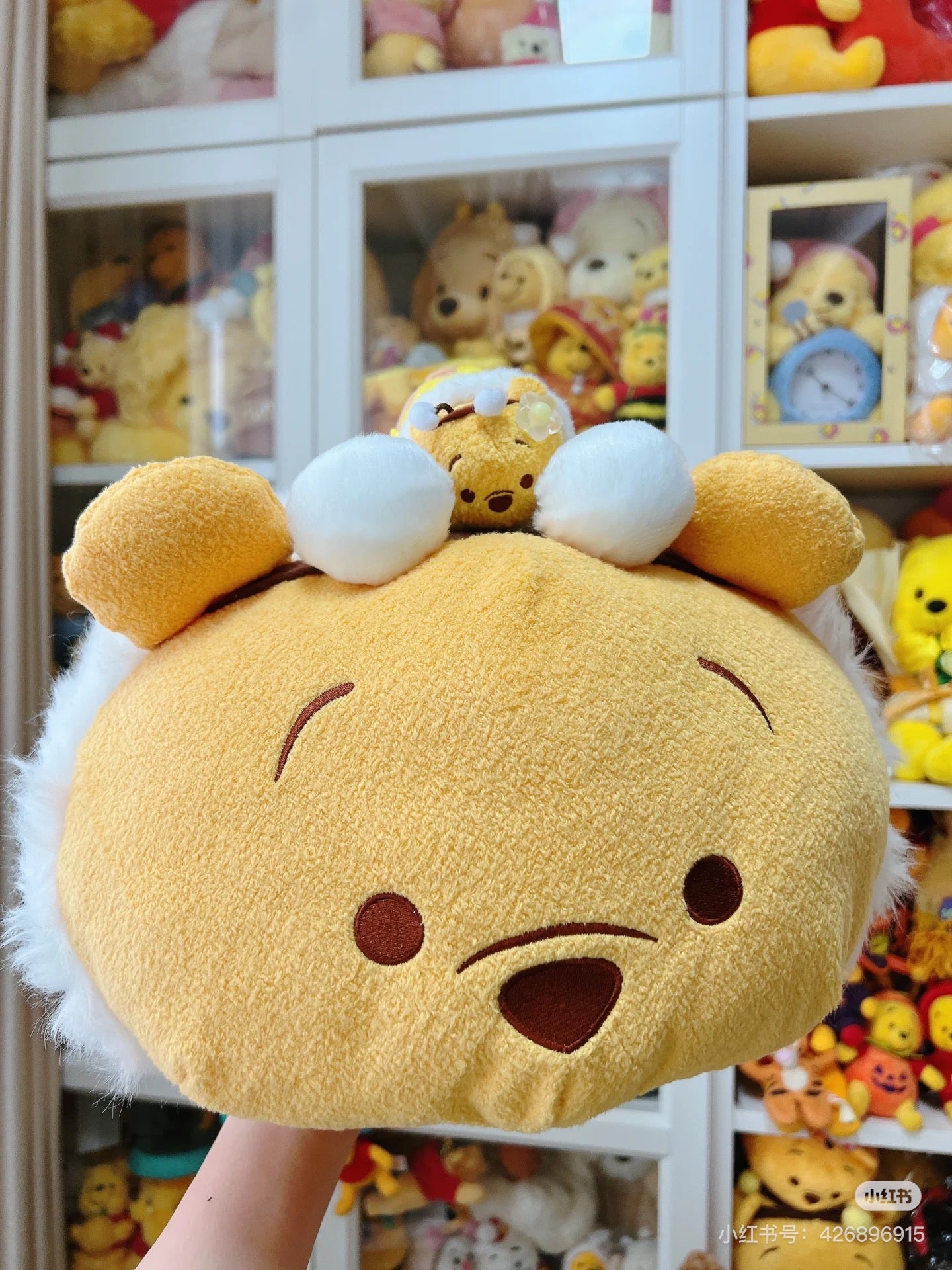 Disney|2024 HONEY DAY蜜蜂系列Tsum蜜蜂噗噗公仔/抱枕|約高27×寬32×深45(cm)