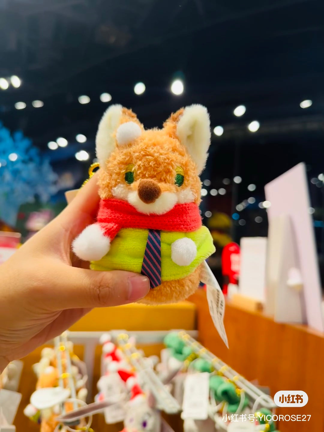 Disney迪士尼|Plush Mascot Keychain / Snowmen Christmas 2024东迪冬日圣诞限定雪人雪球系列可爱角色毛绒玩偶挂件/包挂/圣诞树装饰|约16.5×7.5×6cm