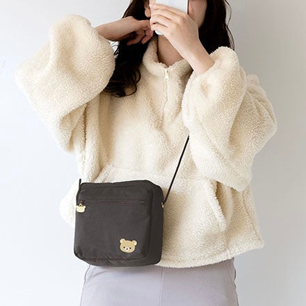 Rilakkuma轻松熊|San-X Shoulder Bag / Basic Rilakkuma Favorite Things 最喜欢的东西系列刺绣斜挎小背包/收纳包/金属熊头拉链扣|约180×180×105mm