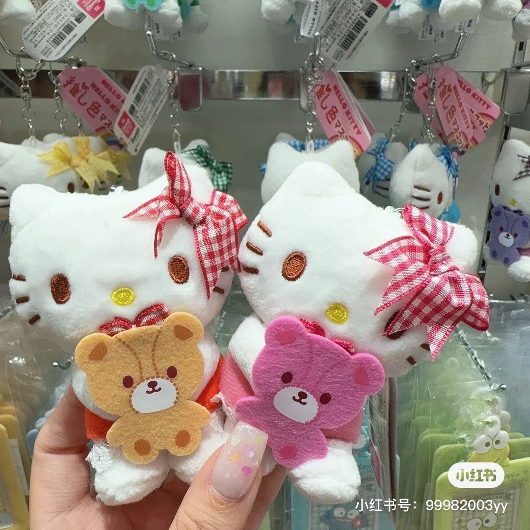 Hello kitty凯蒂猫|彩虹色hellokitty毛绒挂件|约6.5×5×9.5cm