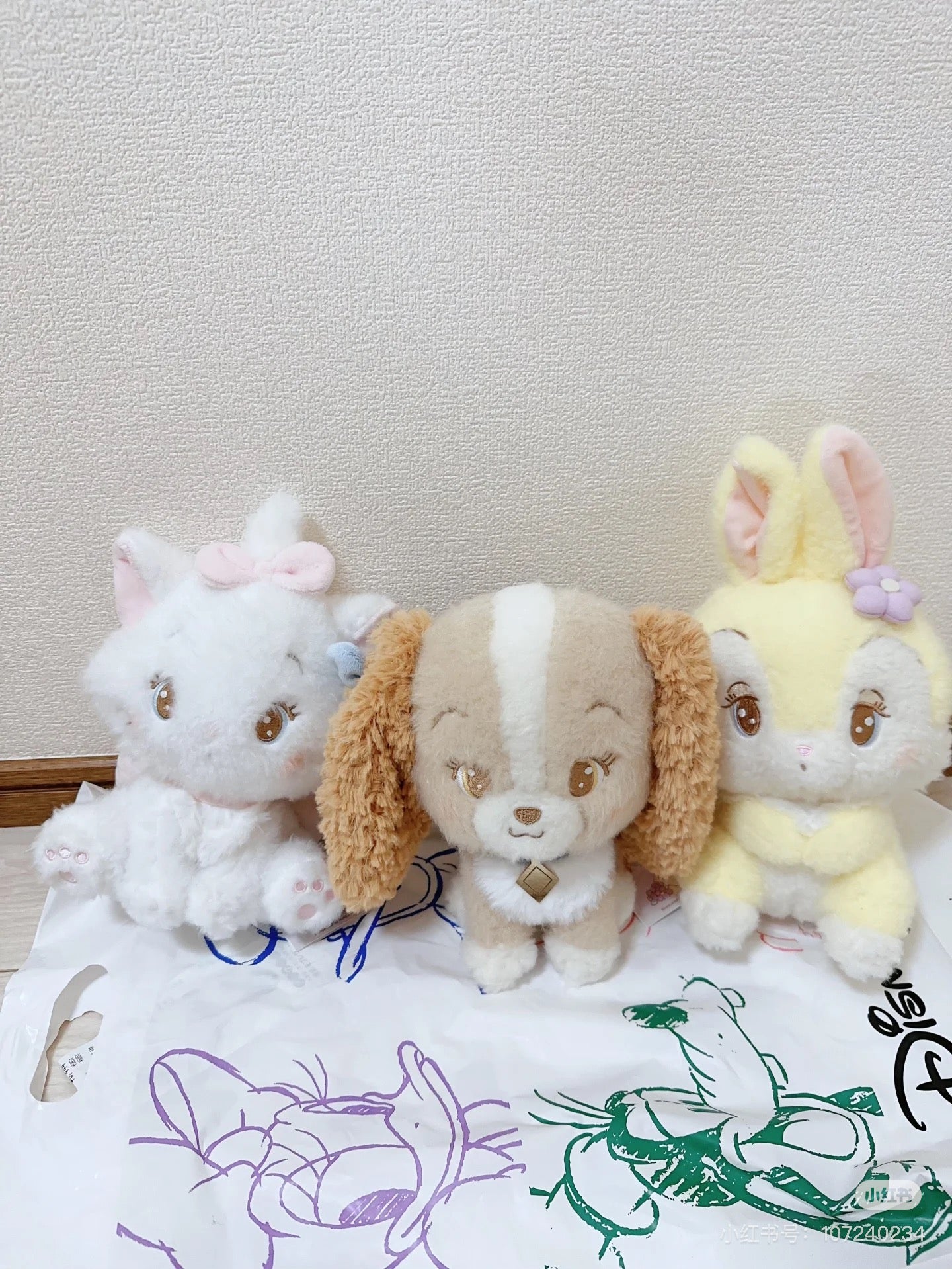 Disney迪士尼|Miss Bunny Plush Doll Illustrated by mikko联名系列超可爱坐姿毛绒玩偶/公仔|约H28.5×W14×D14cm