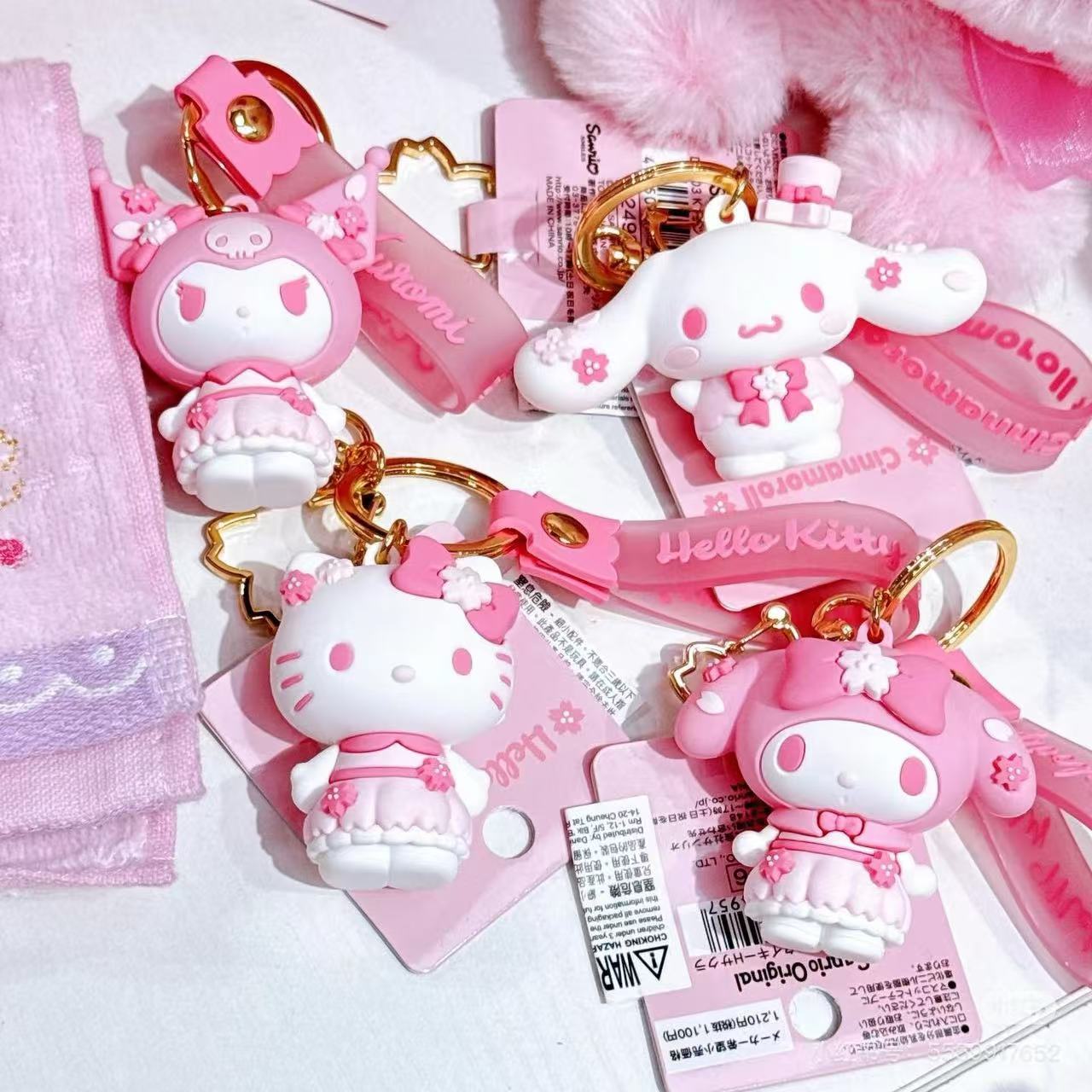 Sanrio|Sakura 2025 3D Keychain|4×3.2×5.2cm approx.
