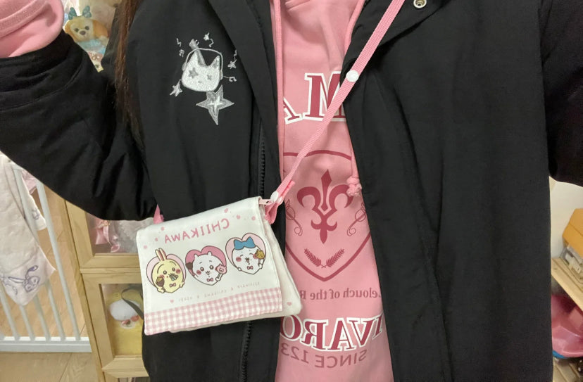 Chiikawa 吉伊卡哇|可爱收纳包/小挎包/边夹包|约17 x 15.4 x 2.1cm