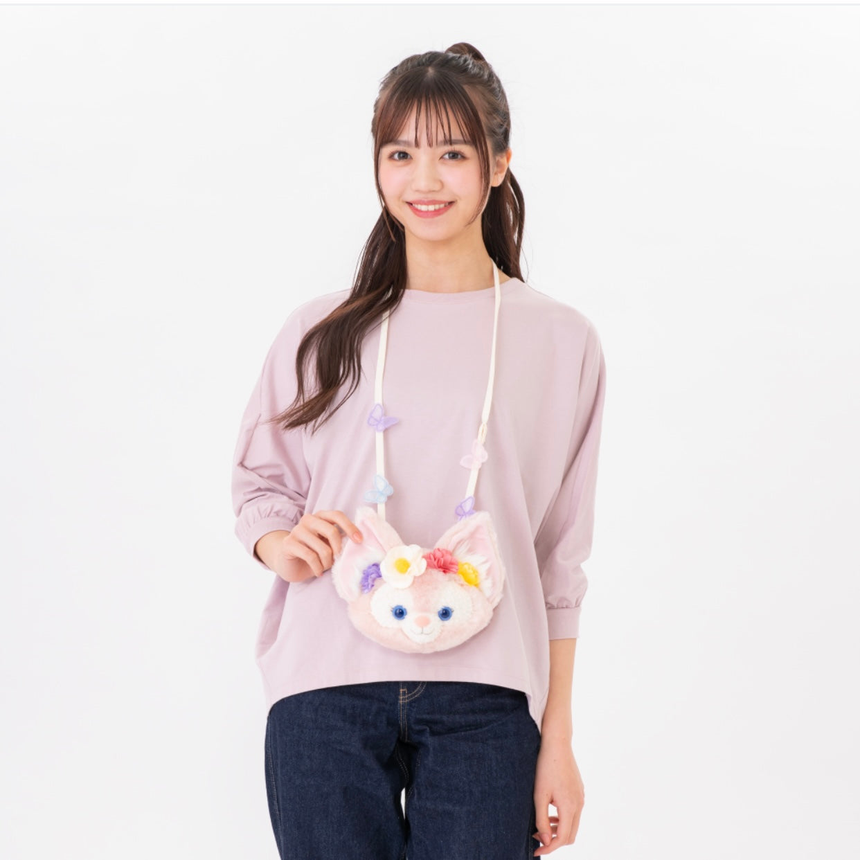 Disney迪士尼|2024东迪春日复活节限定贝儿大头包/肩带上有蝴蝶/背面刺绣卡位也超美|约19*20cm/肩带约100cm