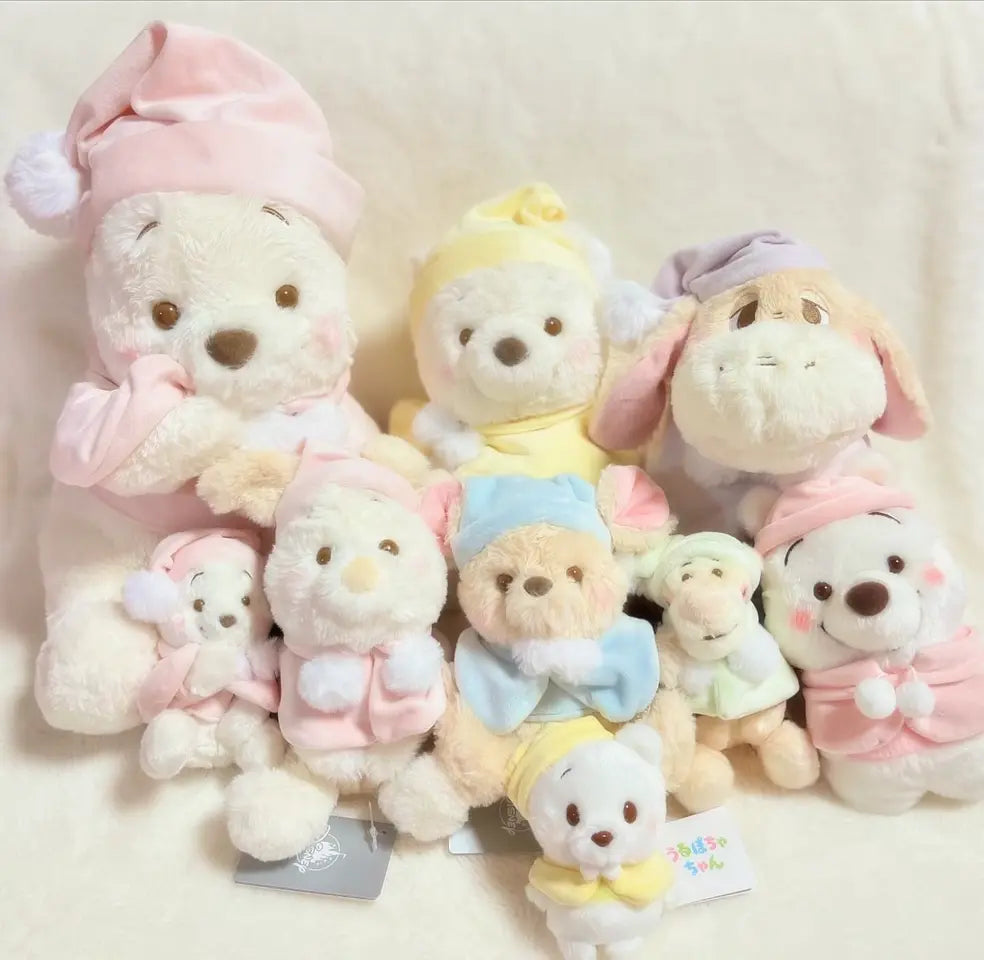 Disney迪士尼|Plush Toy (S)/ White Pooh Fruit Latte Color Cape 东迪冬日限定水果拿铁色睡衣睡帽斗篷系列可爱角色坐姿毛绒玩偶/公仔/S号|约28×17×19cm