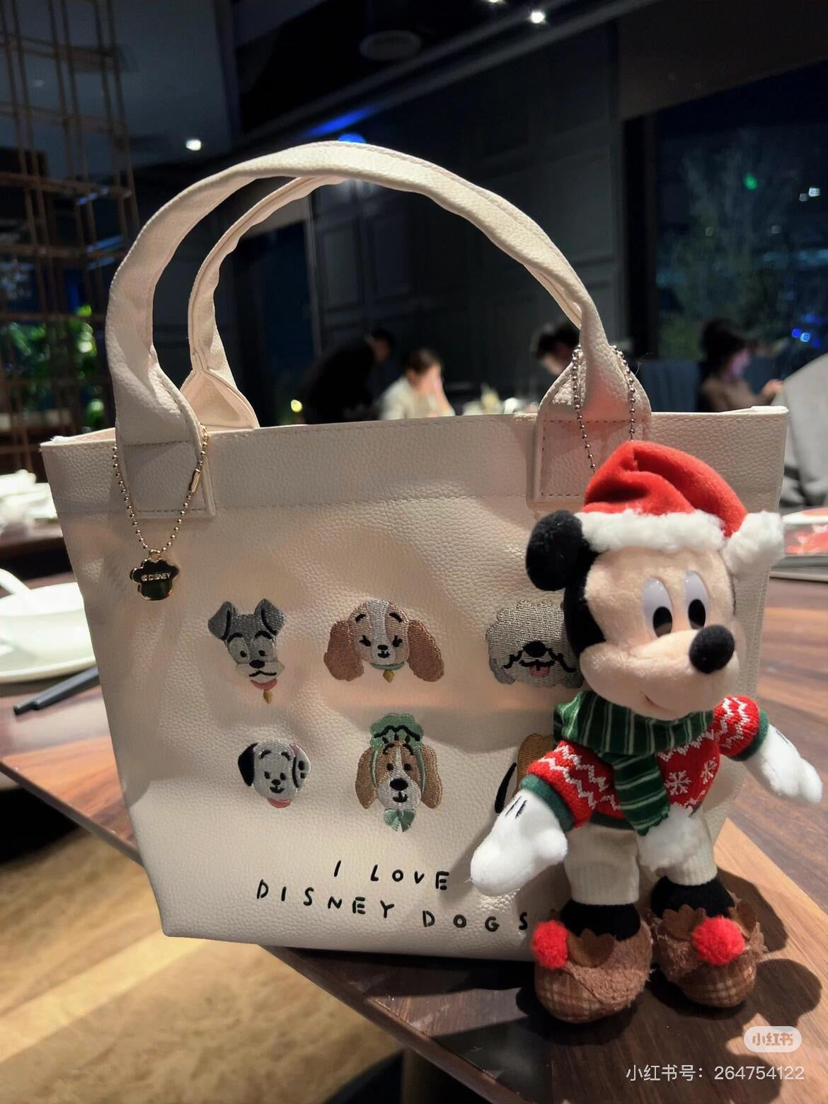 Disney迪士尼|东迪2024圣诞限定米奇米妮毛绒挂件/包挂