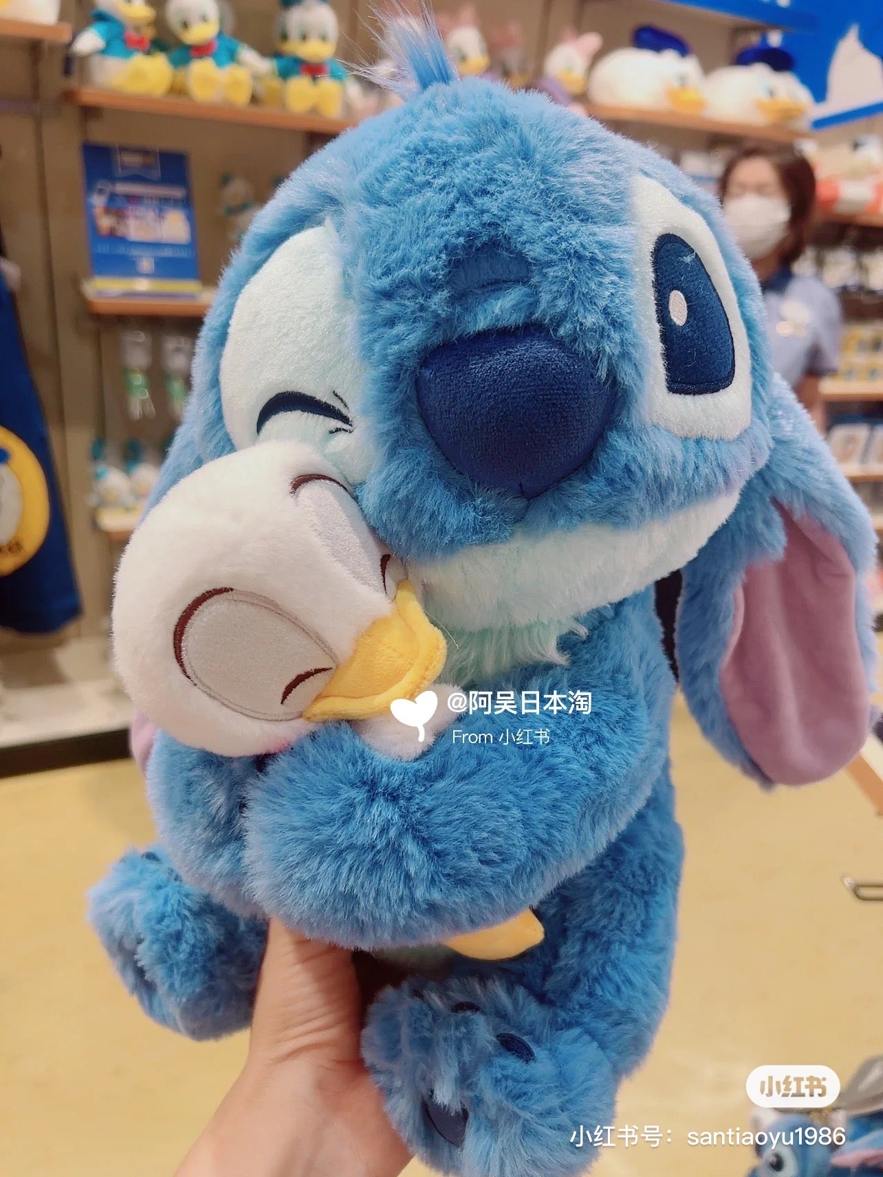 Disney迪士尼|限定史迪仔生日系列抱鸭鸭公仔/玩偶|約 高さ31×幅24×奥行き21cm