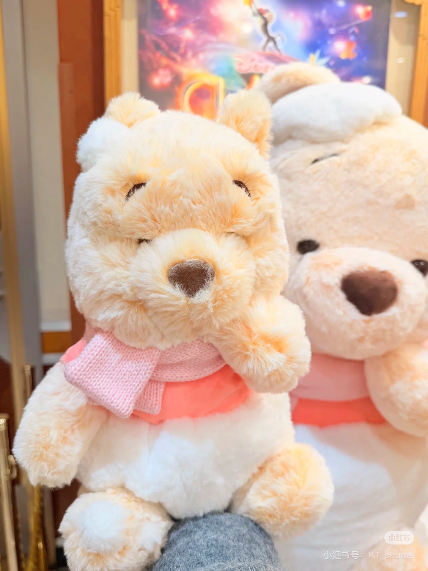 Disney|white Pooh Plush Dolls/Plush Toy|36.5x30x25cm approx.