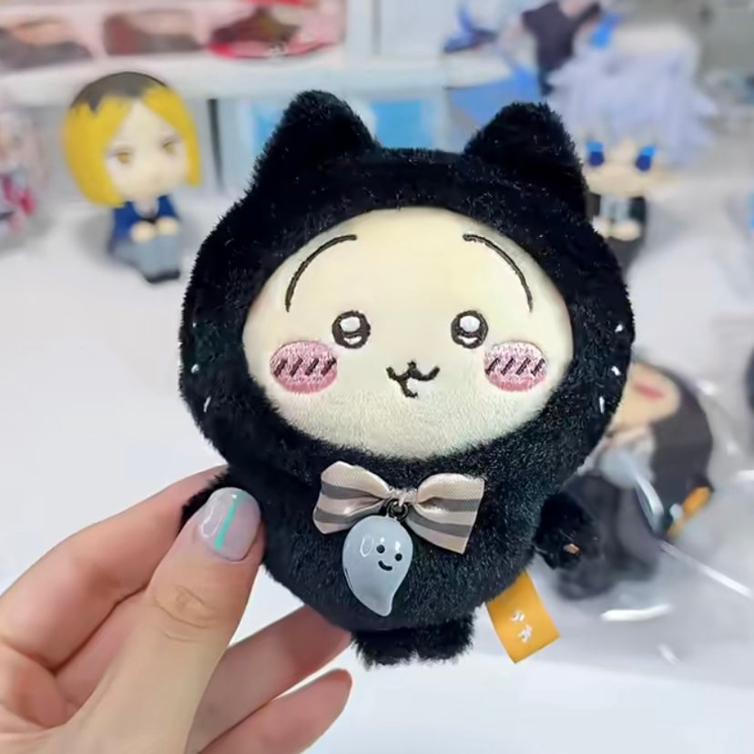 Chiikawa 吉伊卡哇|Plush Keychain Usagi Black Cat Ver万圣节限定黑猫毛绒玩偶挂件/包挂/铃铛会响很可爱|约H120×W85×D70mm
