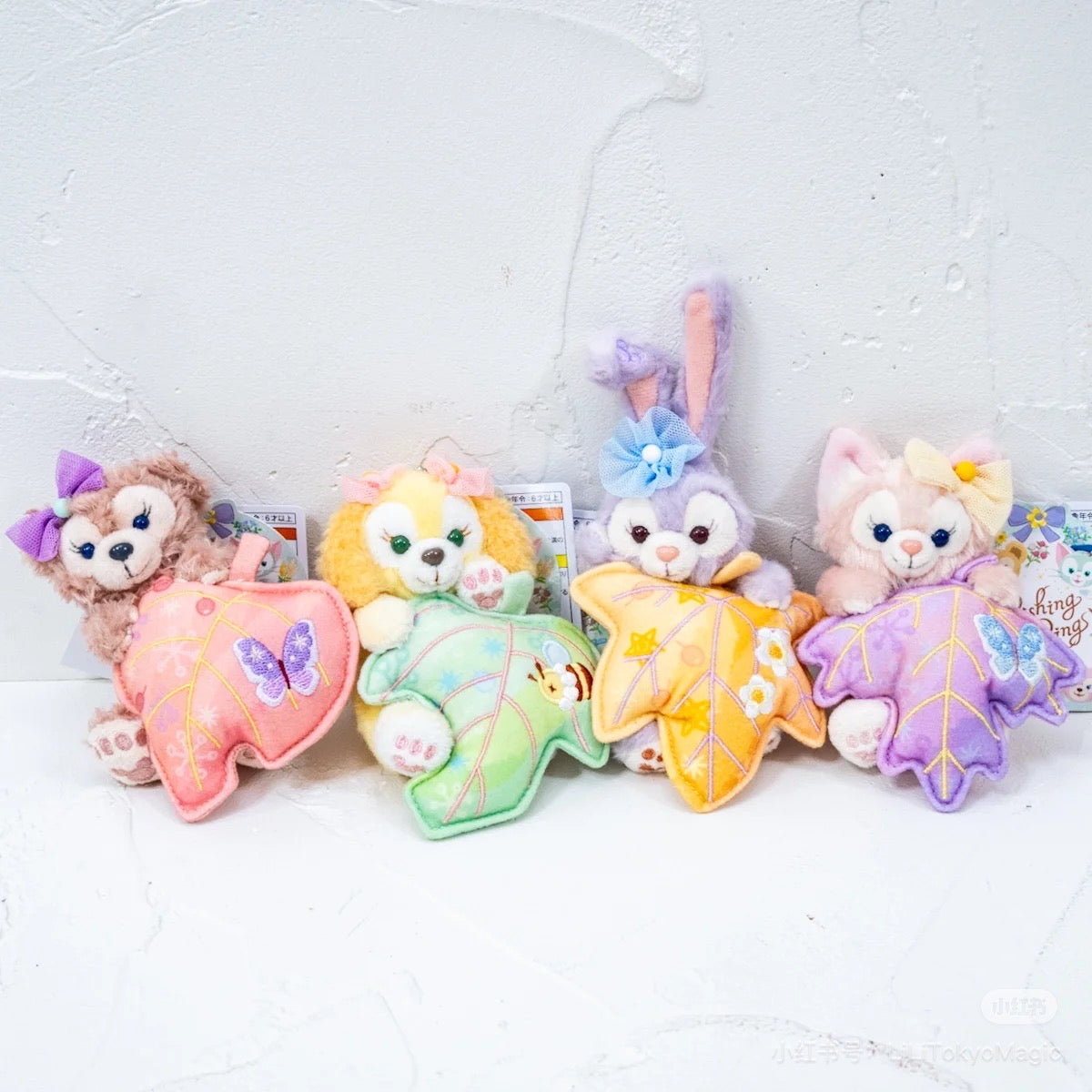 Disney|Duffy & Friends"Wishing Wings" Collection sitting Mascot Holder /Plush Keychain