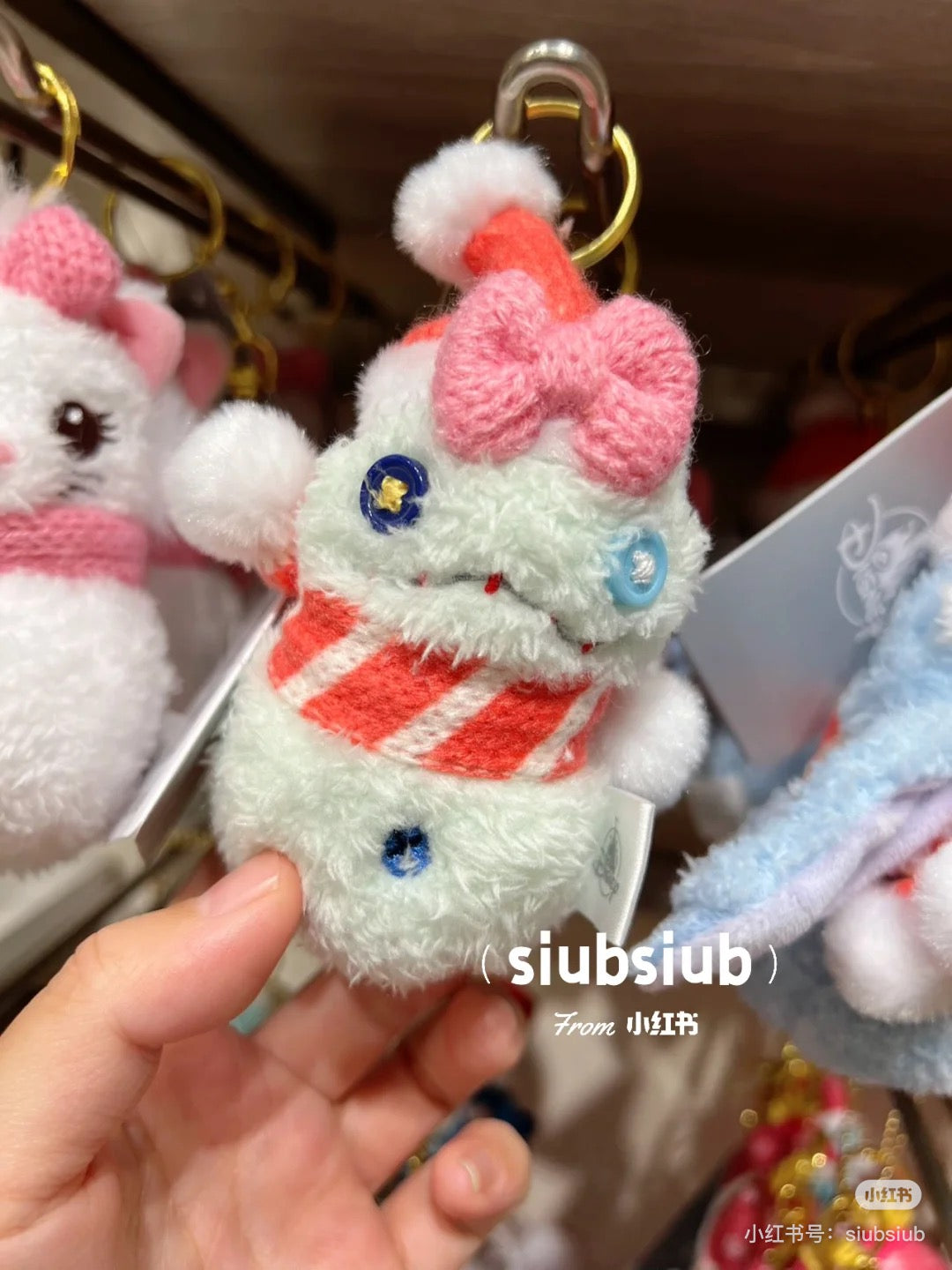 Disney迪士尼|Plush Mascot Keychain / Snowmen Christmas 2024东迪冬日圣诞限定雪人雪球系列可爱角色毛绒玩偶挂件/包挂/圣诞树装饰|约16.5×7.5×6cm