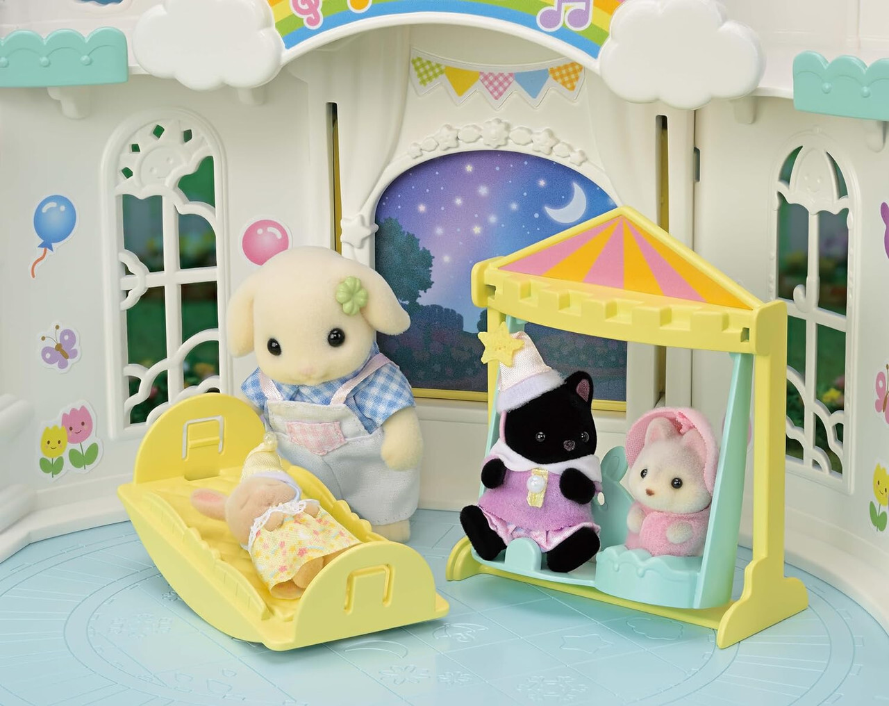 SylvanianFamilies|Sunny Castle Nursery+Flora Rabbit-5743