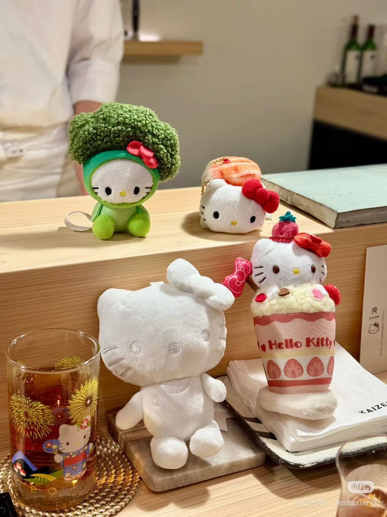 HelloKitty|avail Mascot Holder /Plush Keychain