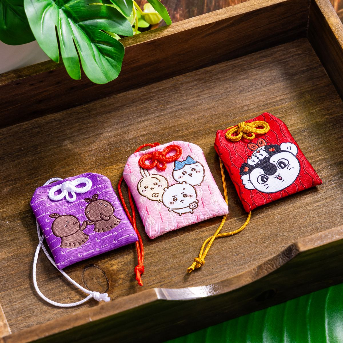 chiikawa|Movie "Chiikawa" Amulet|H55×W50×D8mm approx.