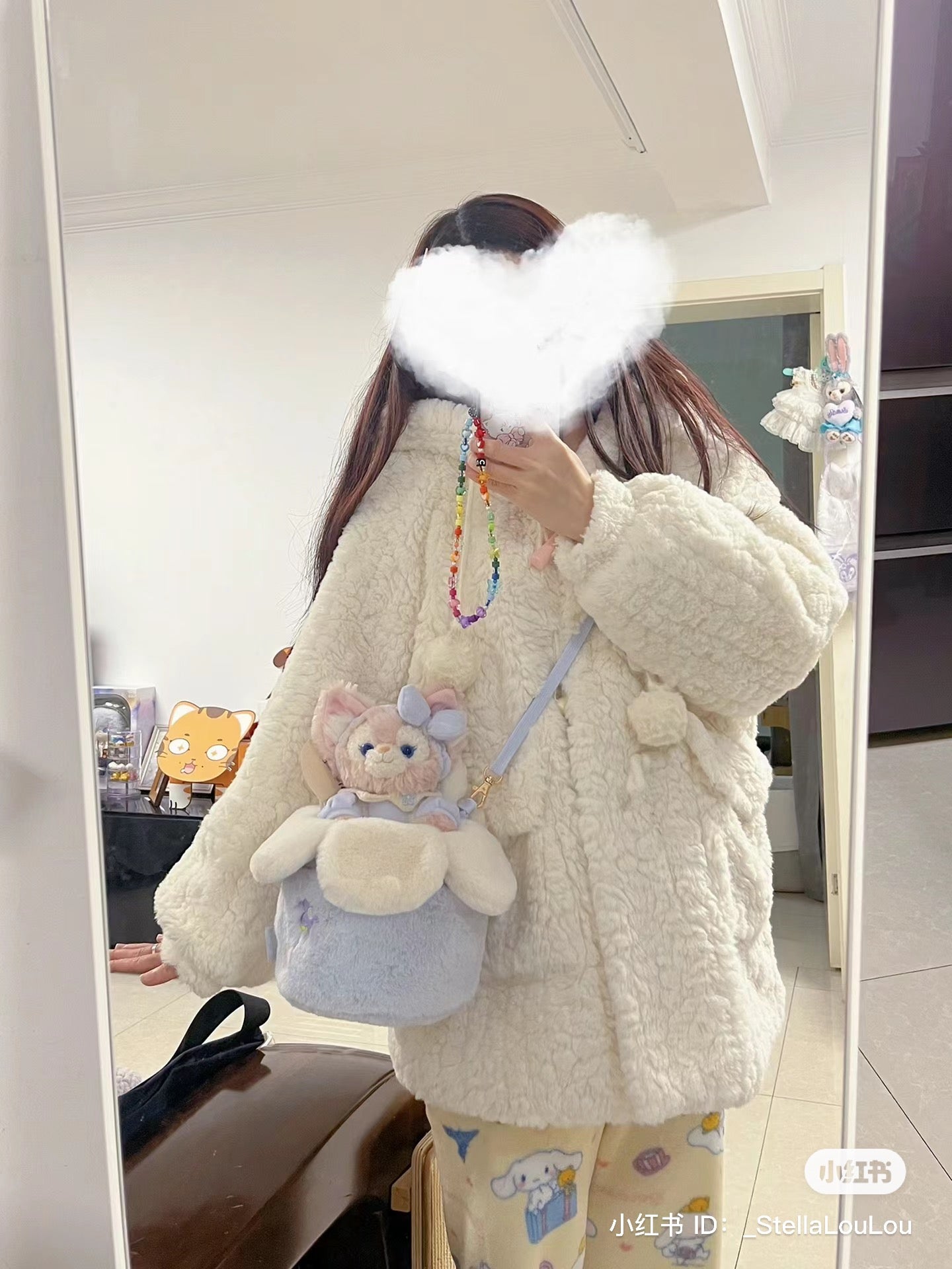 Disney SH|懒懒系列贝儿超柔软毛茸茸玩偶花朵包/水桶包/也可斜背/挺耐装