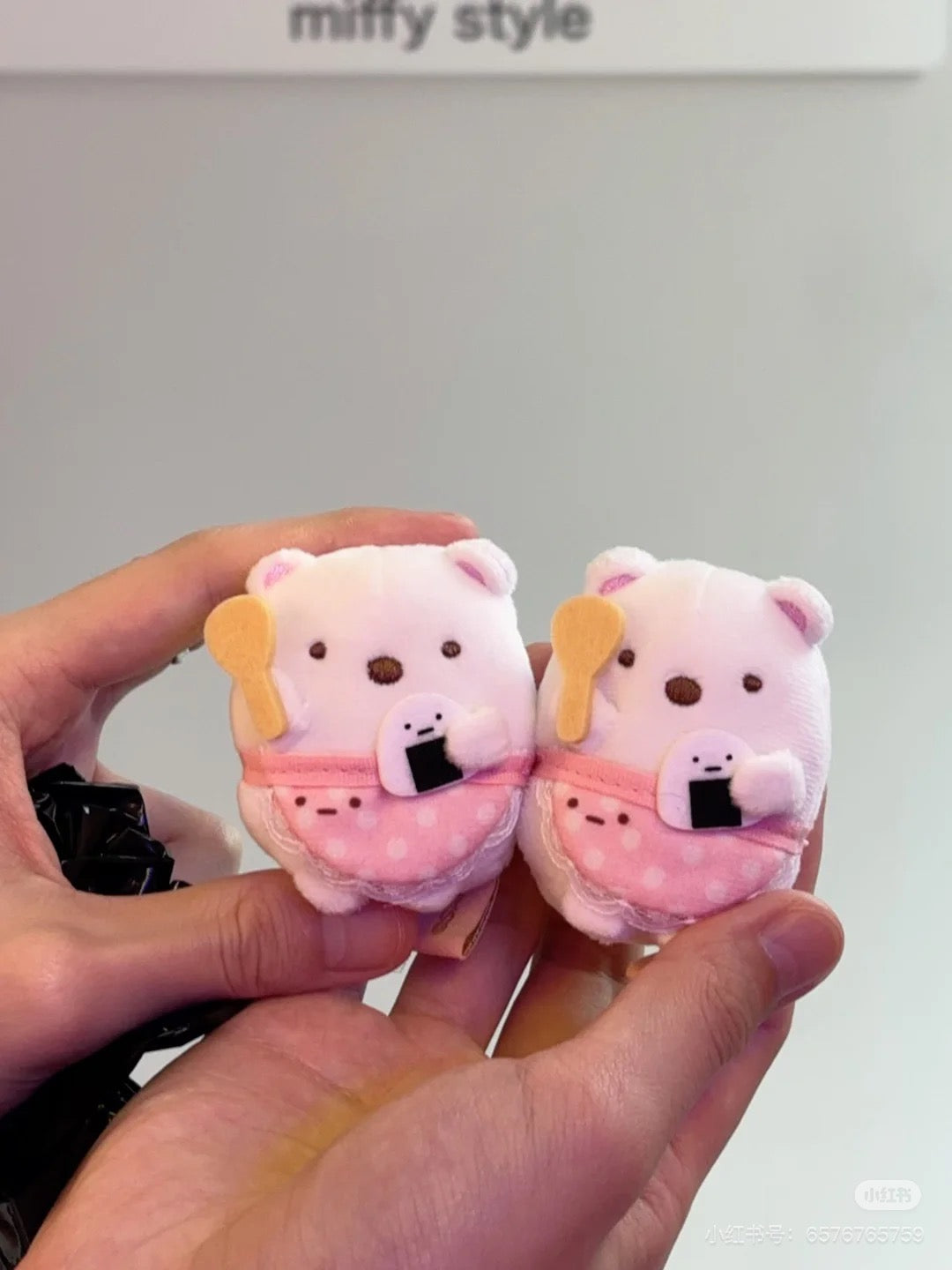 Sumikko Gurashi |Reprint Capsule Hand-Sized Plush Toy mystery bag/blind box/All 7 types|1pcs