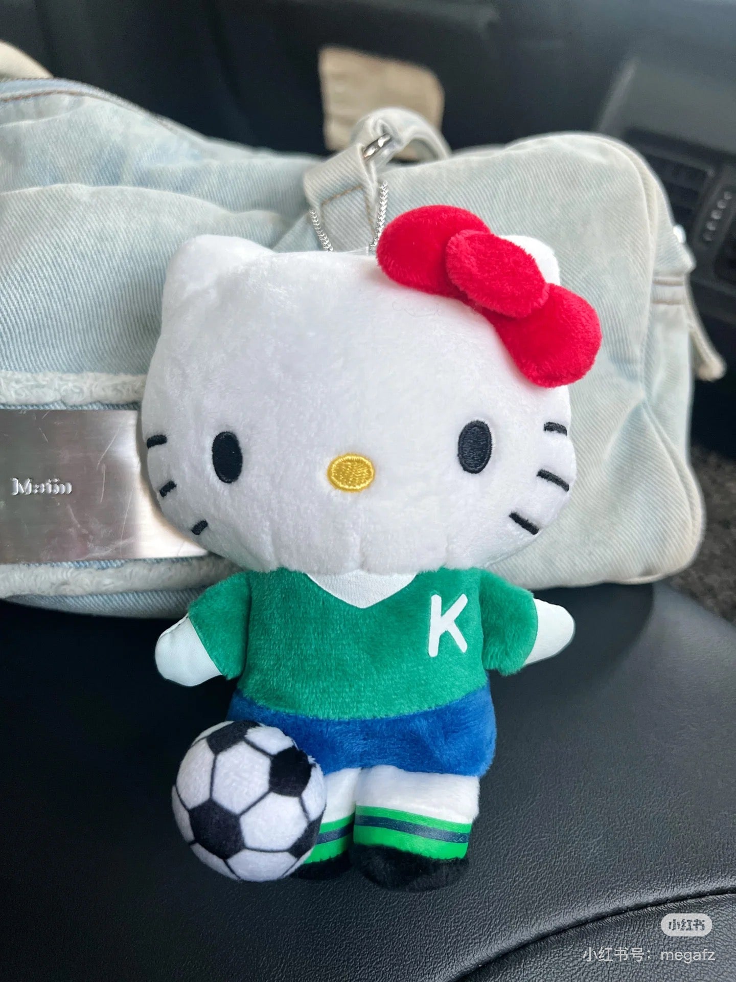 HelloKitty|avail Mascot Holder /Plush Keychain